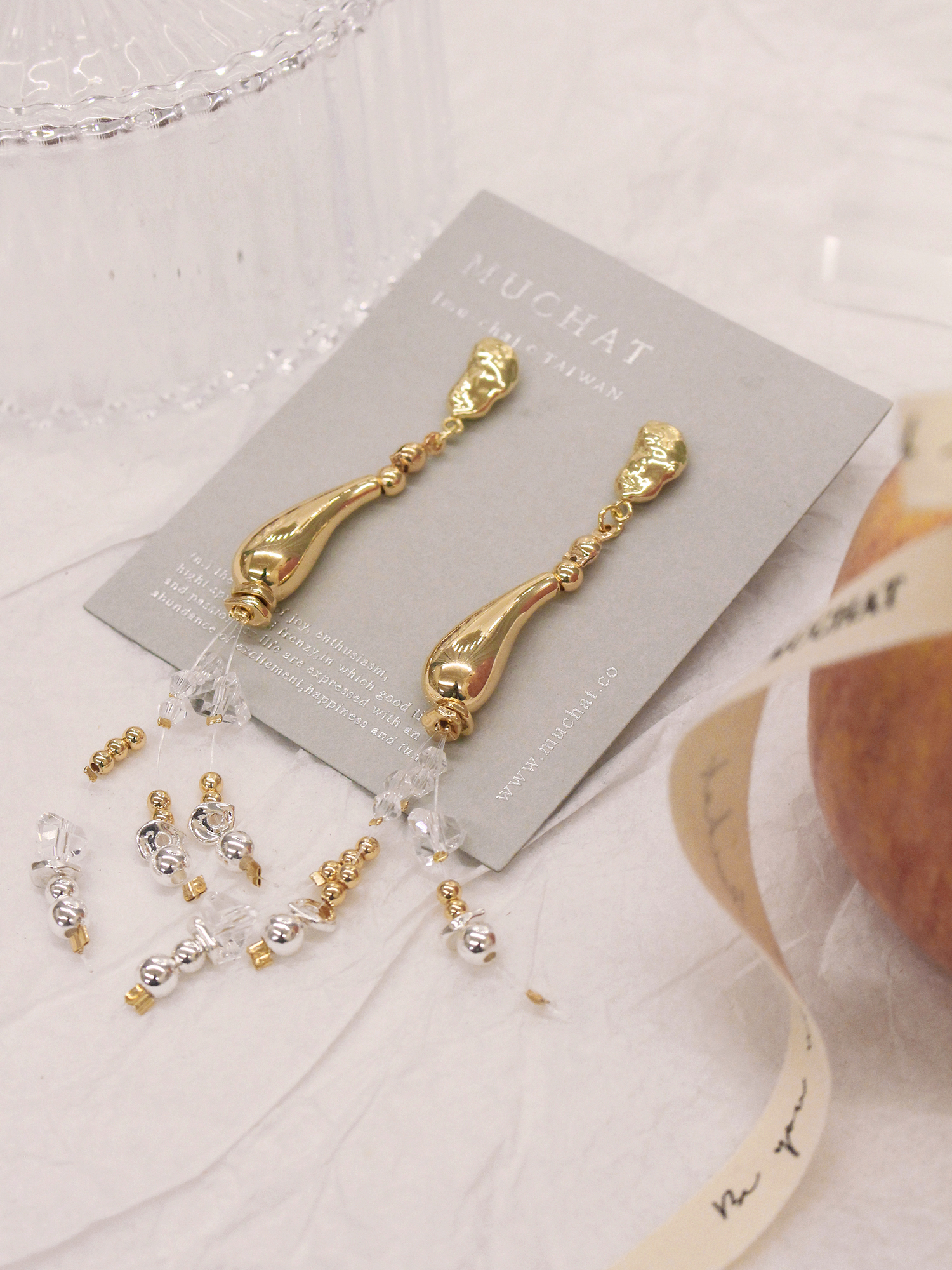 未來預判。MUCHAT手作14KGP愛心水晶珠流蘇純銀針耳環