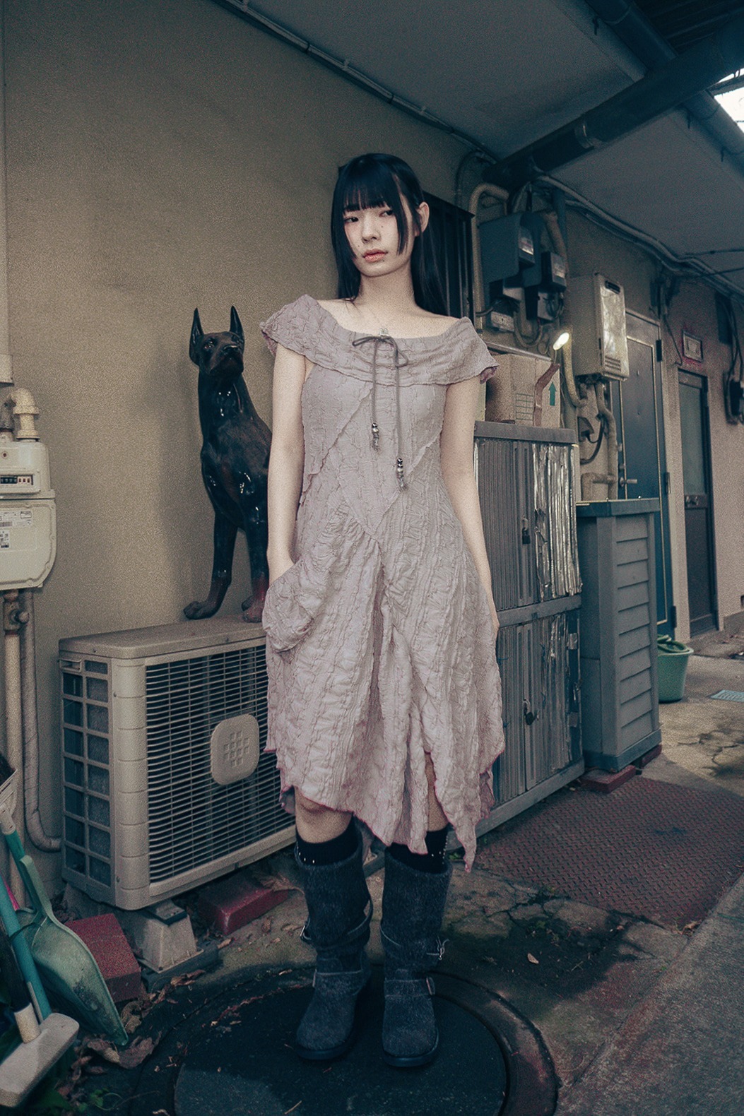 ◆25SS HUG YOUR SKIN Drawstring Off-Shoulder Dress/3色◆ HUG YOUR SKIN) Draw-string off-shoulder dress - 3col