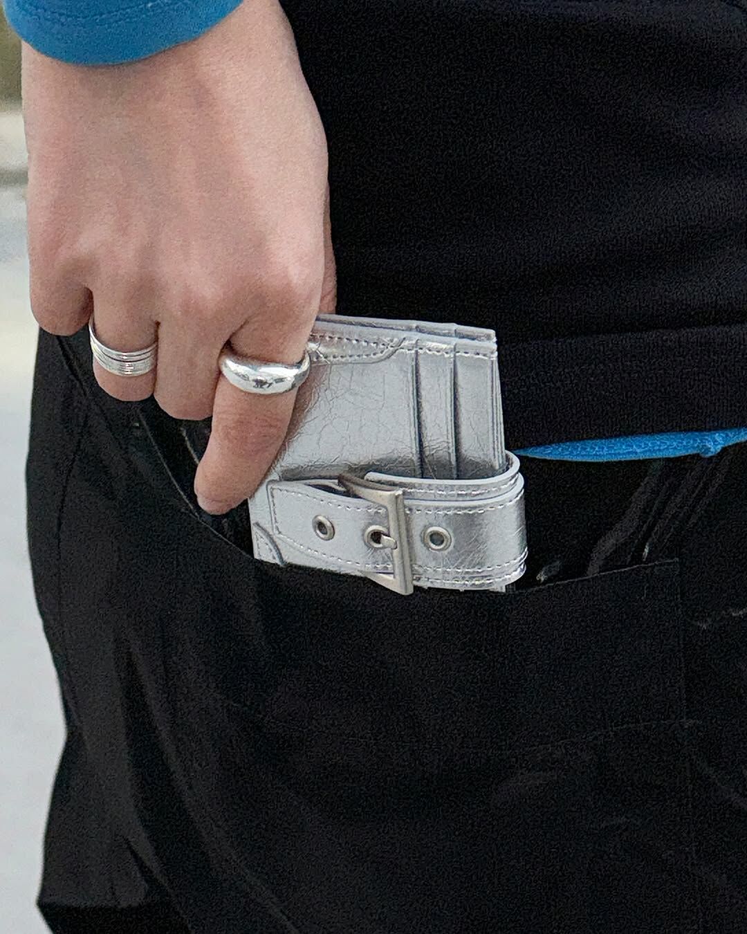 🇰🇷 fennec BUCKLE BRIDGE POCKET 金屬釦 腰帶扣 鈔票夾卡夾 錢包 皺紋牛皮 / 預購