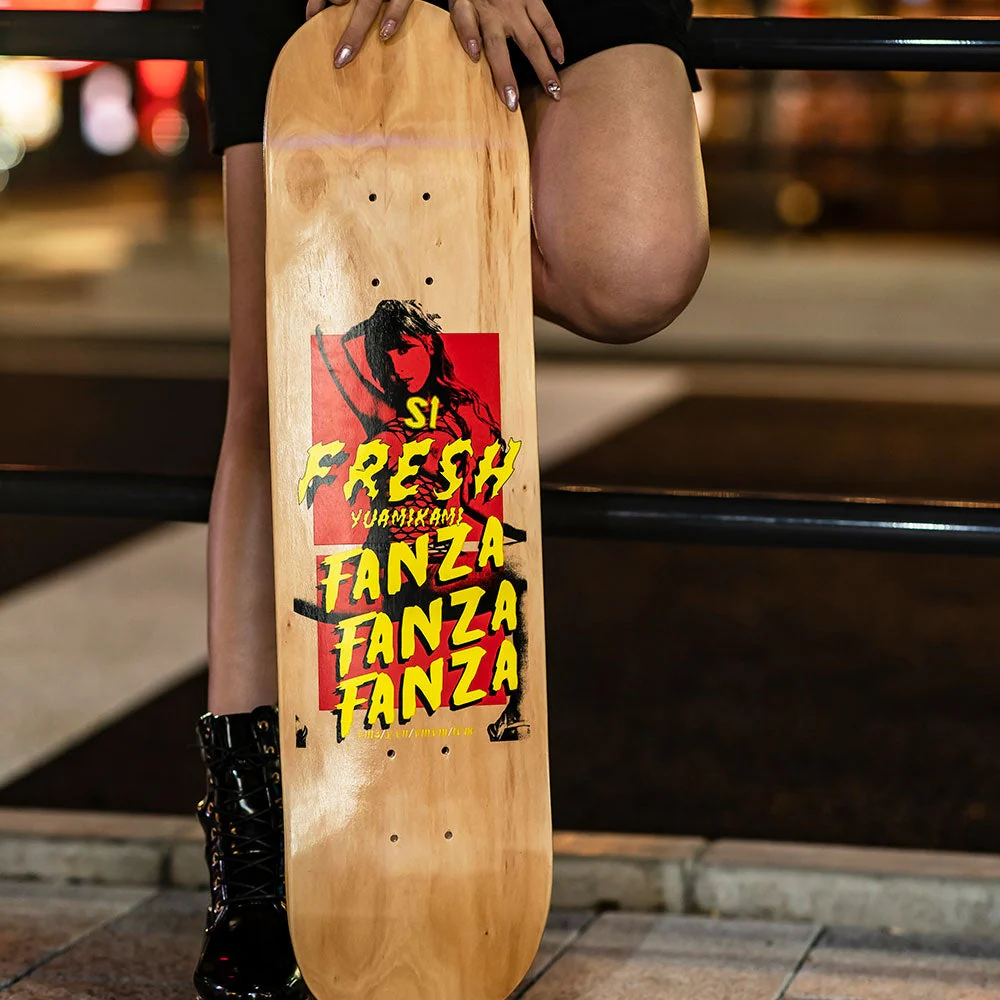 三上悠亜 オリジナルボード 滑板