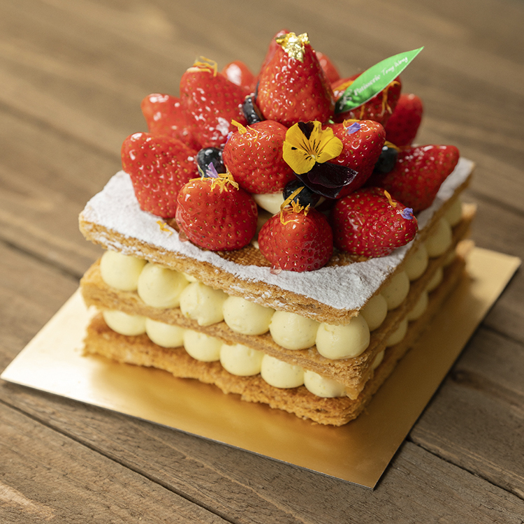 Strawberry Mountain Napoleon PTW038L