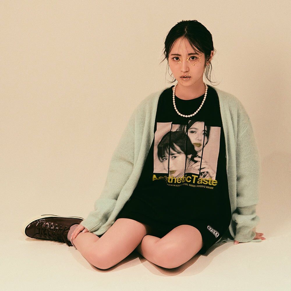 石原希望 / 小野六花 AESTHETIC TASTE オリジナル Tシャツ TEE