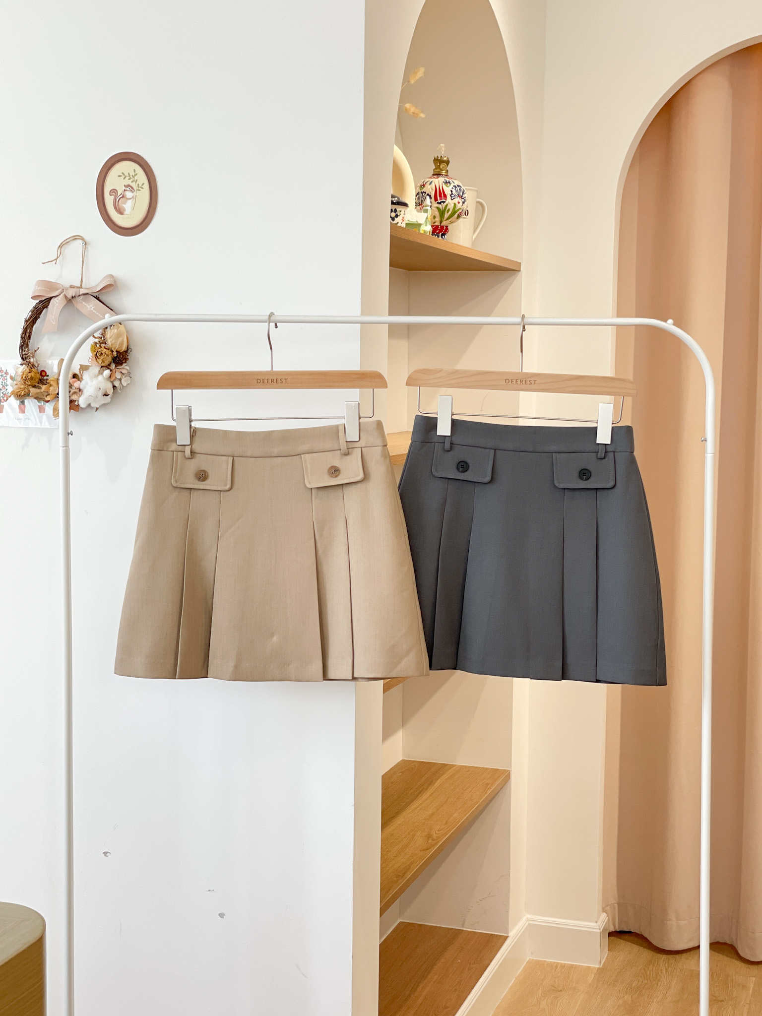 SK529 Robin Pleated Mini Skirt