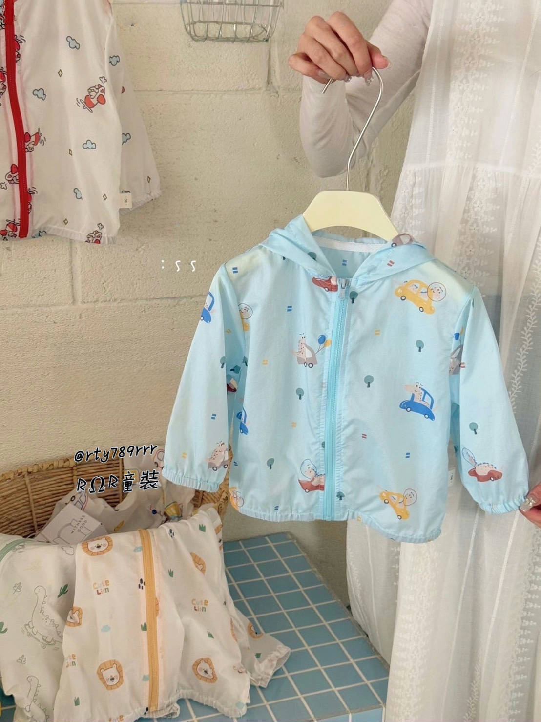 卡通款防曬外套