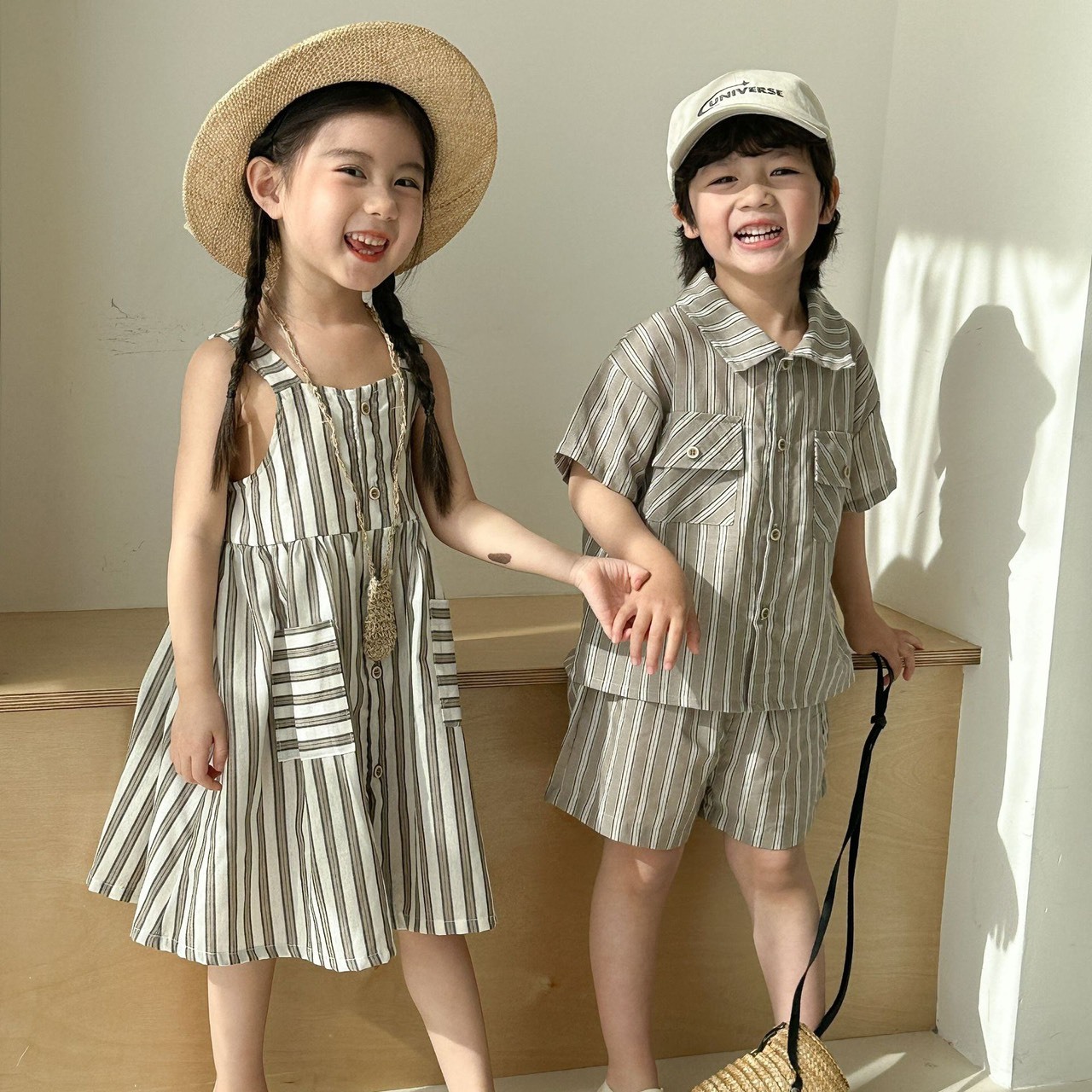 簡約條紋無袖洋裝