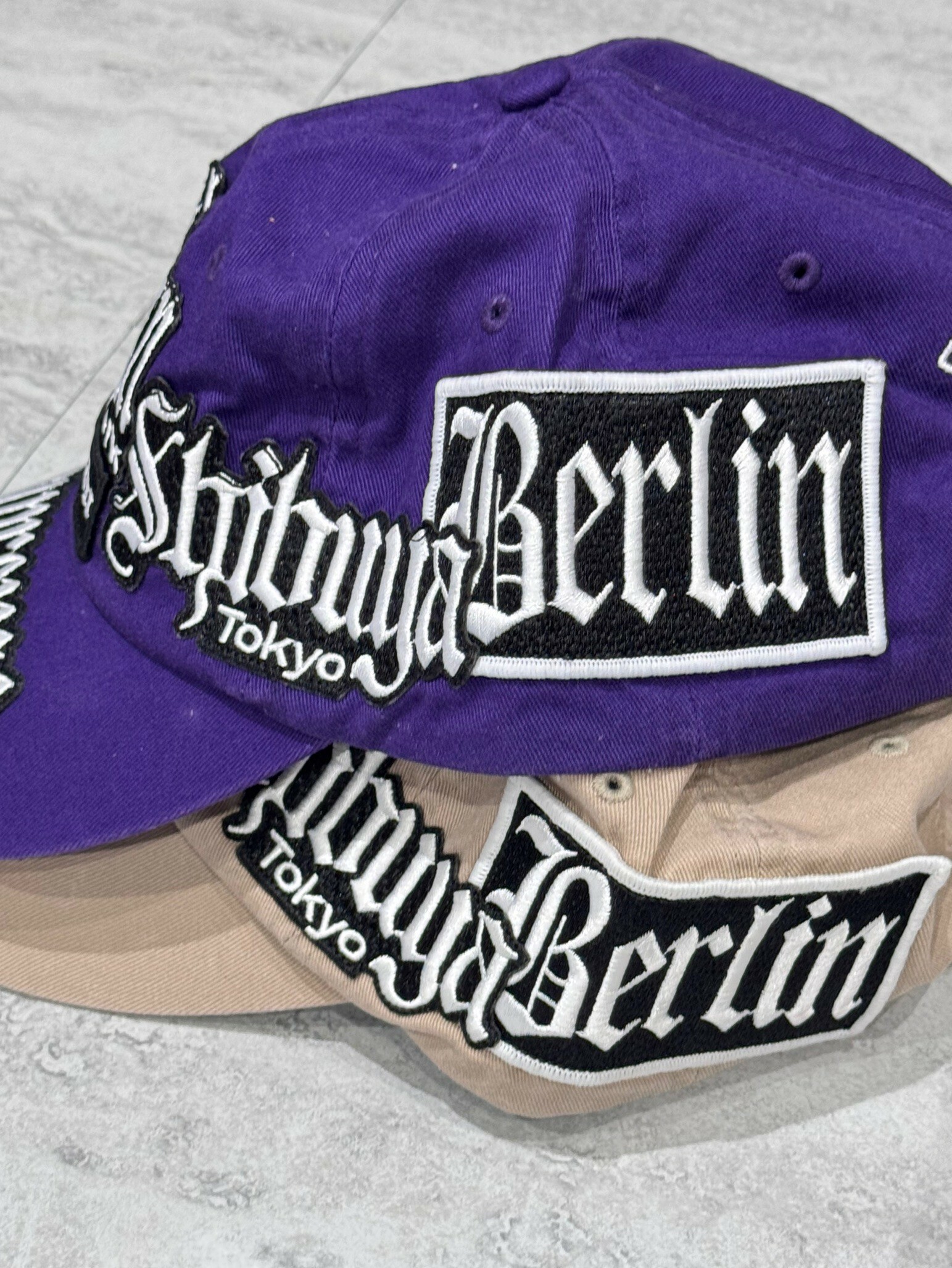 Supreme City Patches 6-Panel 歌德刺繡字體Logo 六分割帽