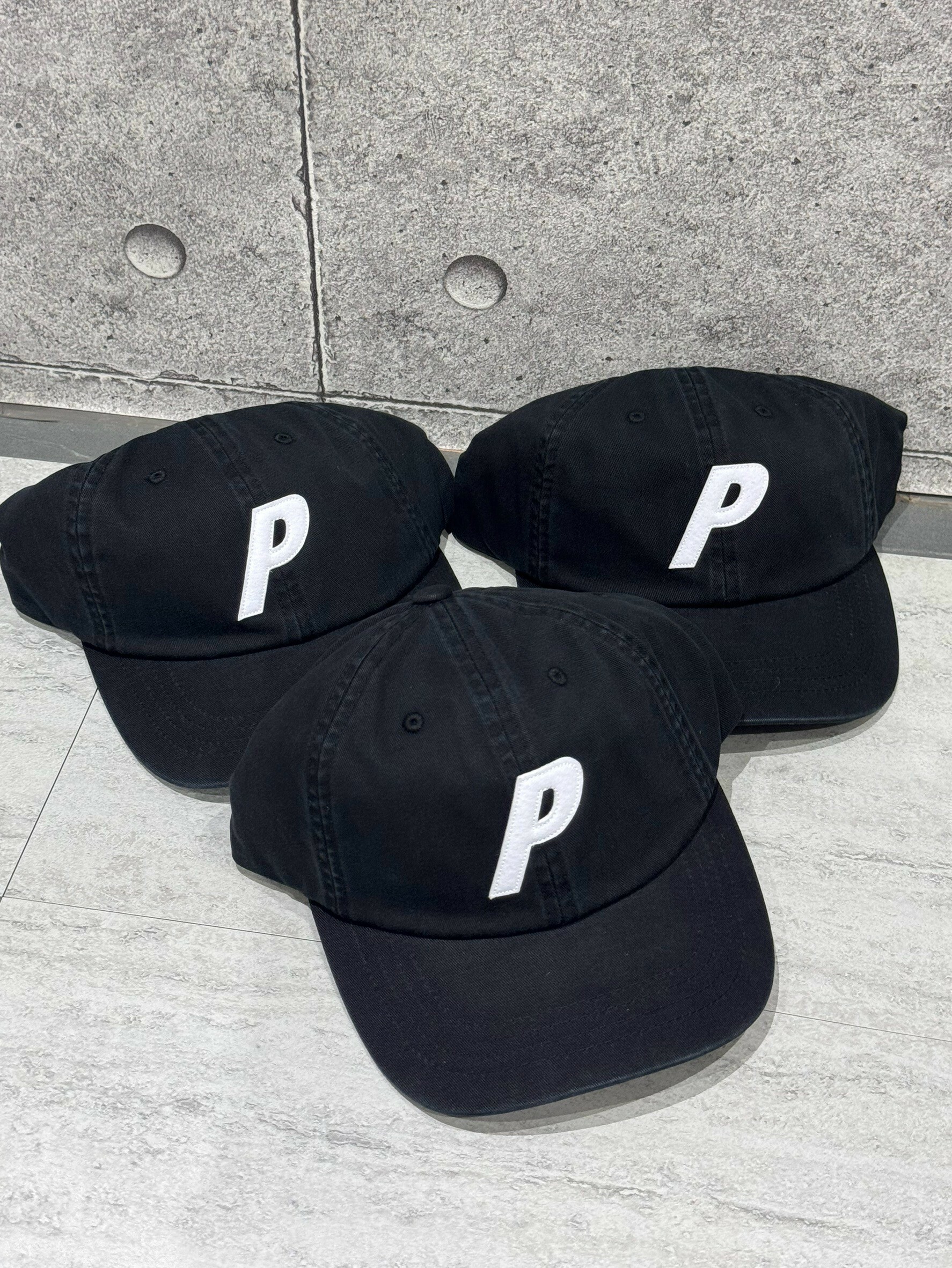 PALACE 基礎刺繡Logo 羊毛氈字體 老帽 黑色