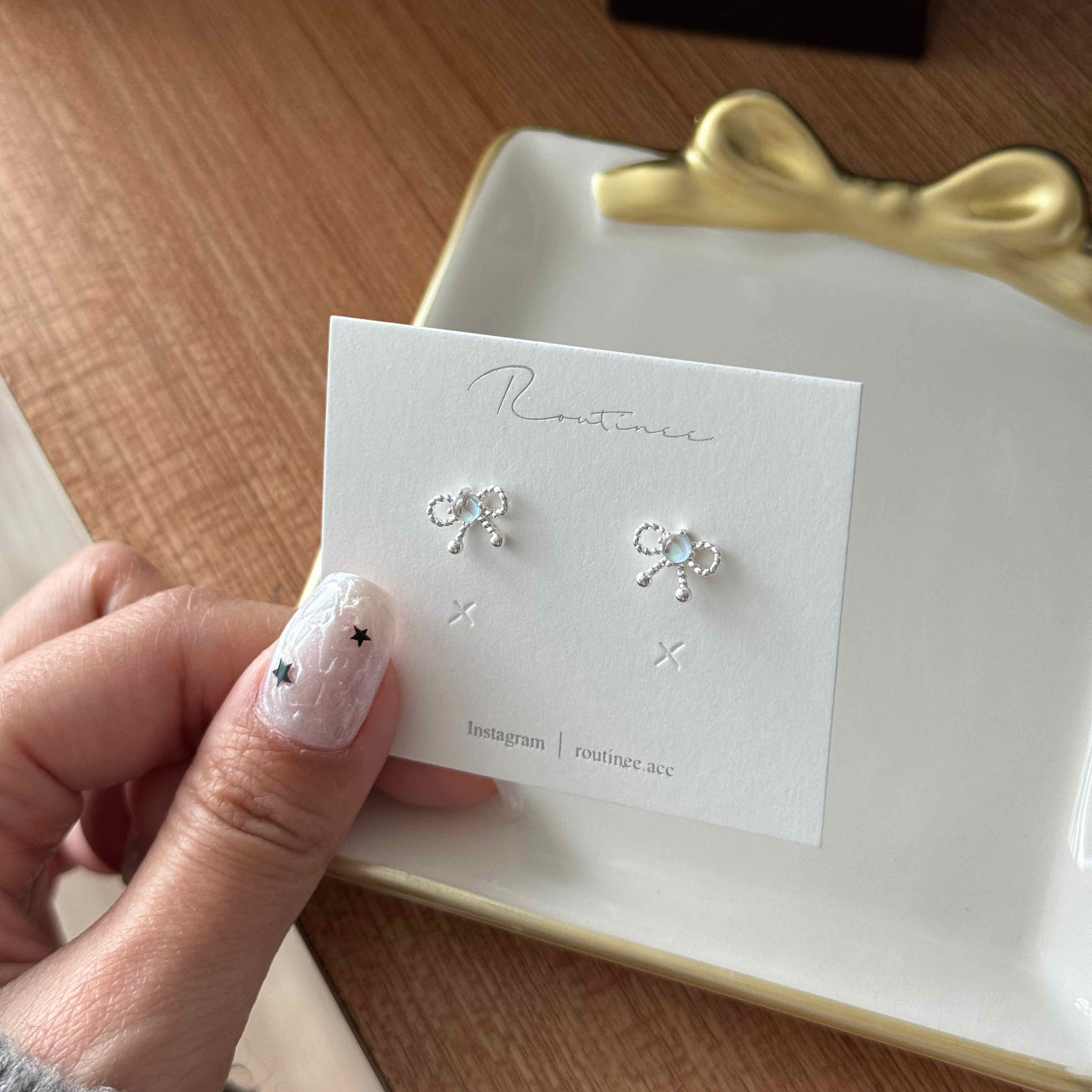 🇰🇷925 silver 玻璃珠珠蝴蝶結耳環