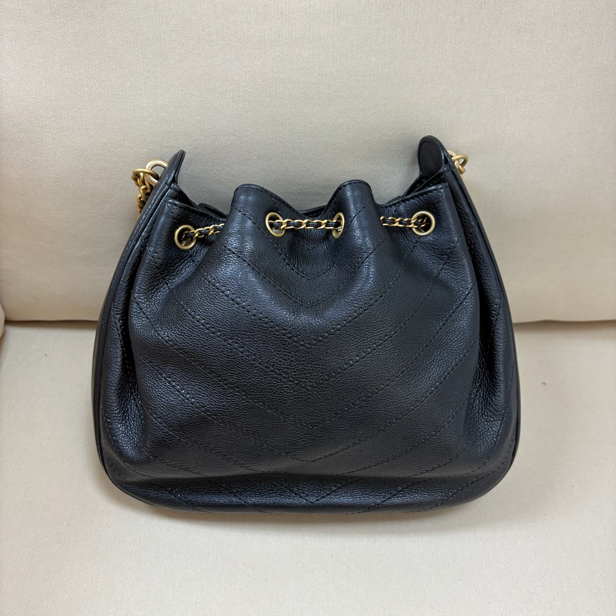 Chanel Hobo Bag - Black / Ghw