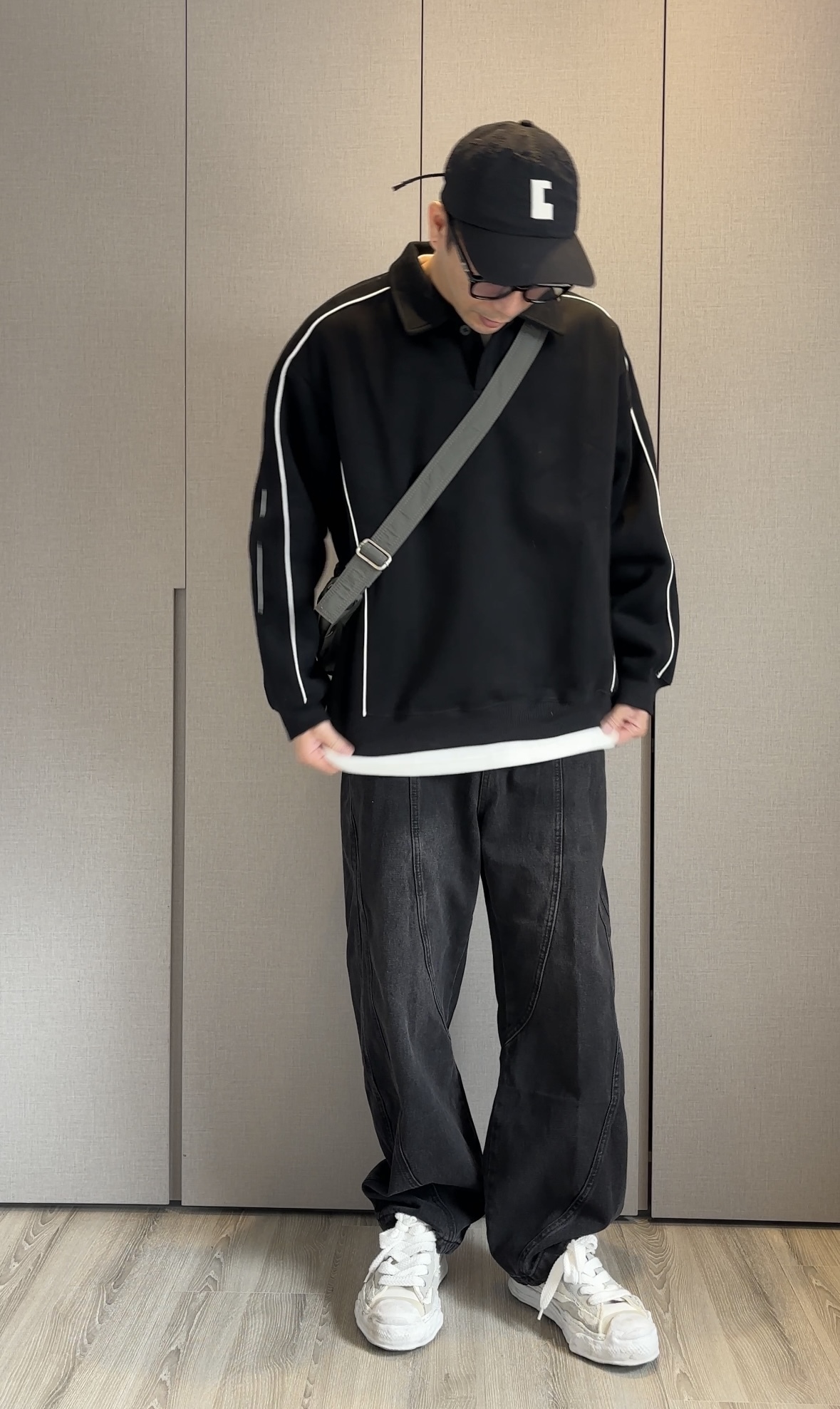 #水洗彎刀牛仔褲（241125）