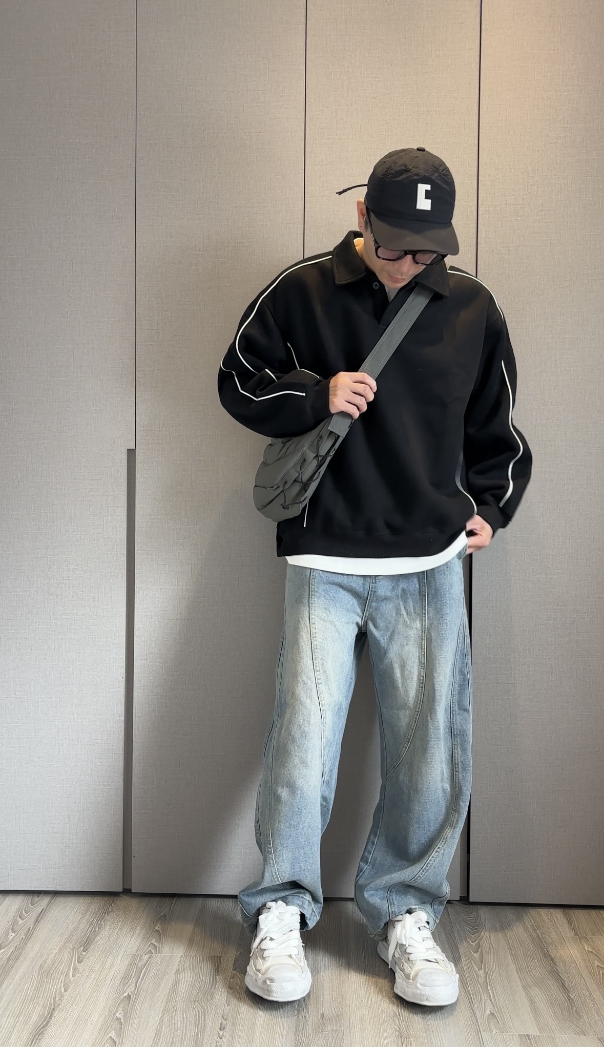 #水洗彎刀牛仔褲（241125）