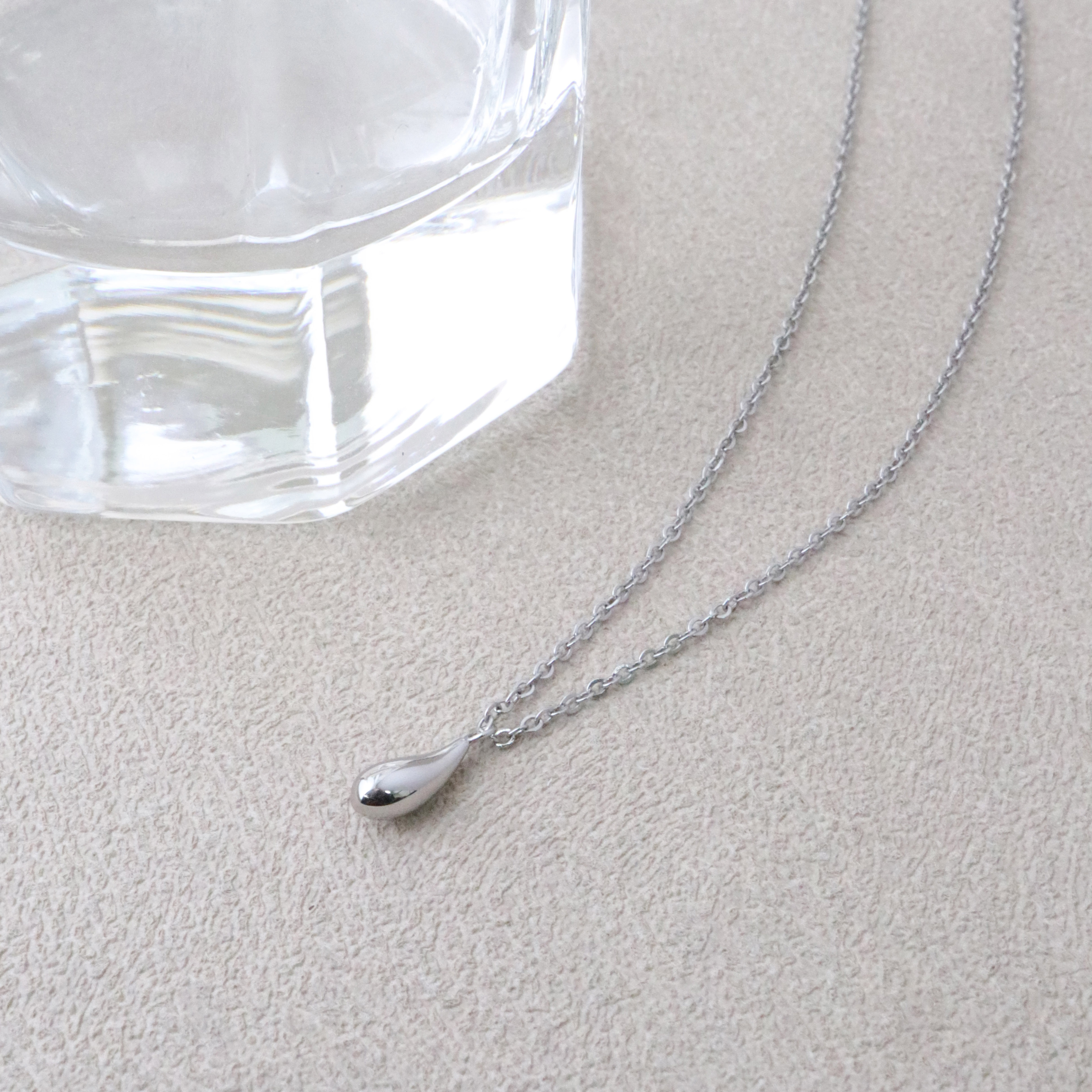 Reflection 水滴項鍊｜Miestilo Jewelry設計師輕珠寶品牌｜舒飾質感每一刻