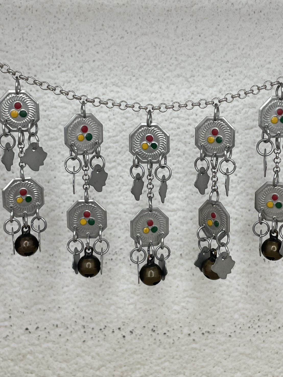 S-八角紅黃綠紋路葉片雙層鈴鐺鏈條113cm