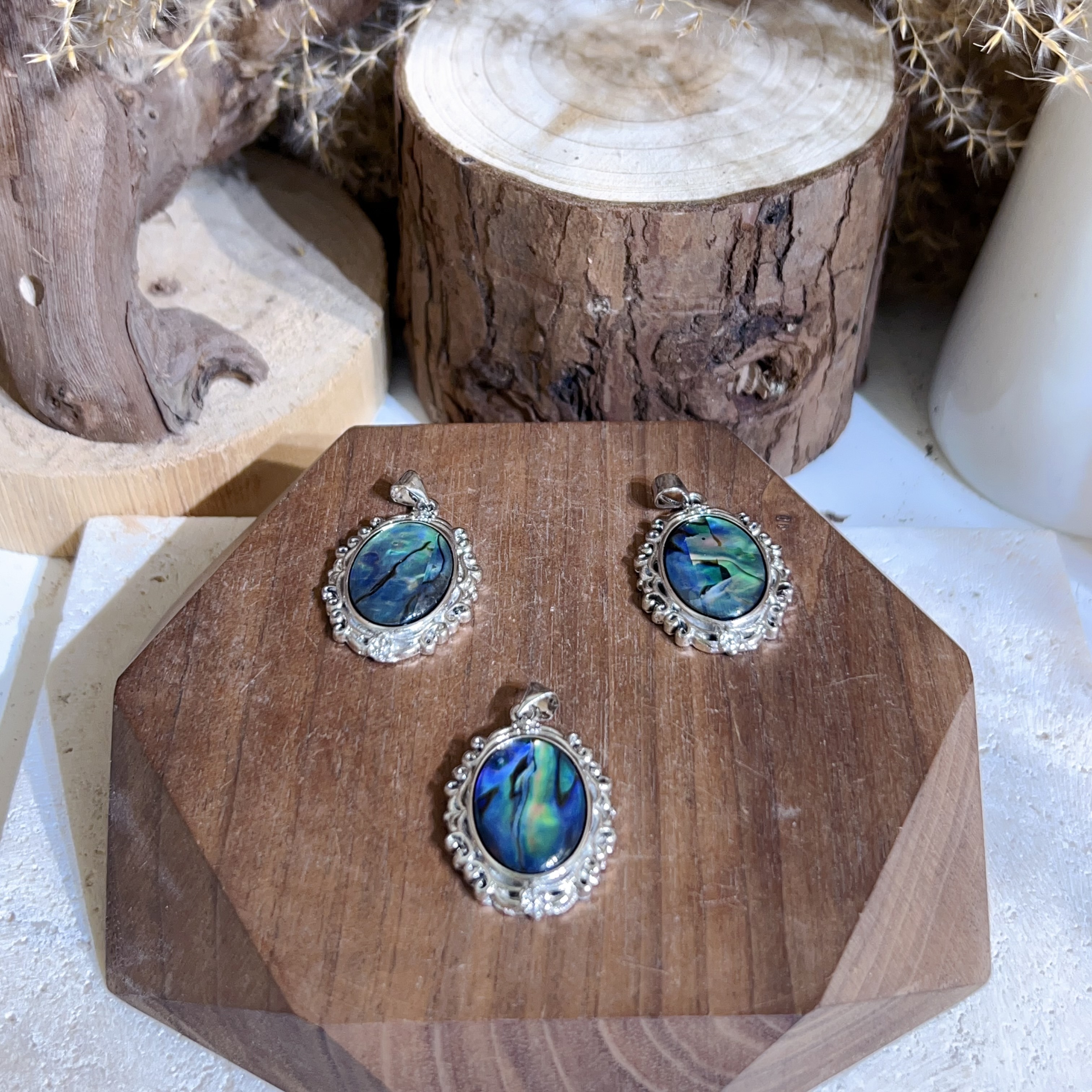 F948 鮑魚貝吊墜