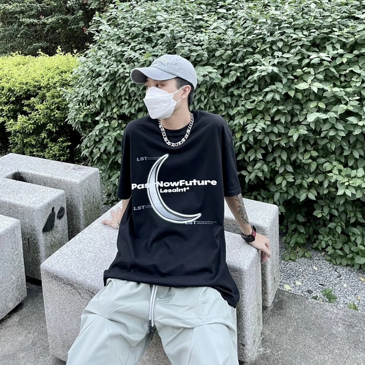 LESAINT 金屬月蝕 彎月 Logo短袖 韓國品牌