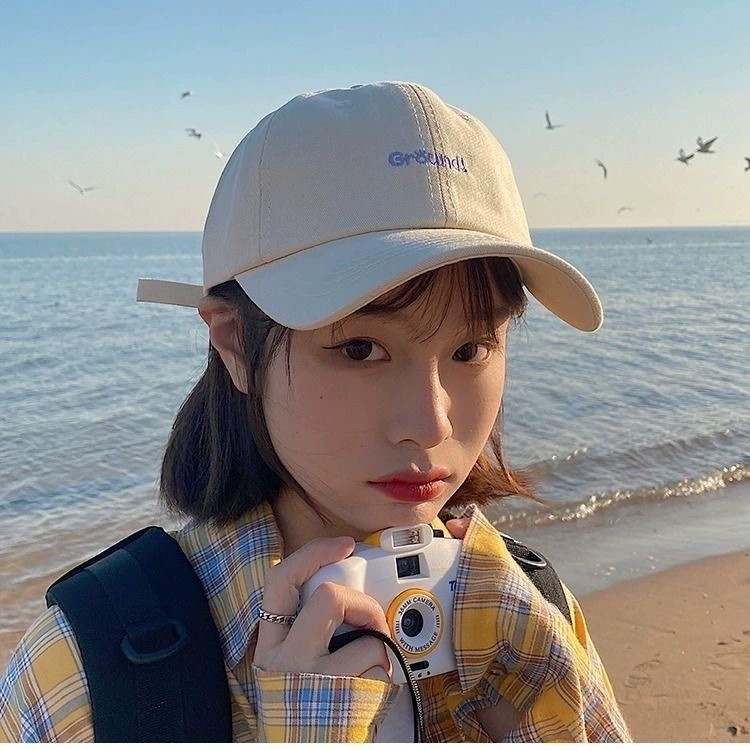 “Ground!" Japanese Minimalist Embroidered Letter Baseball Cap