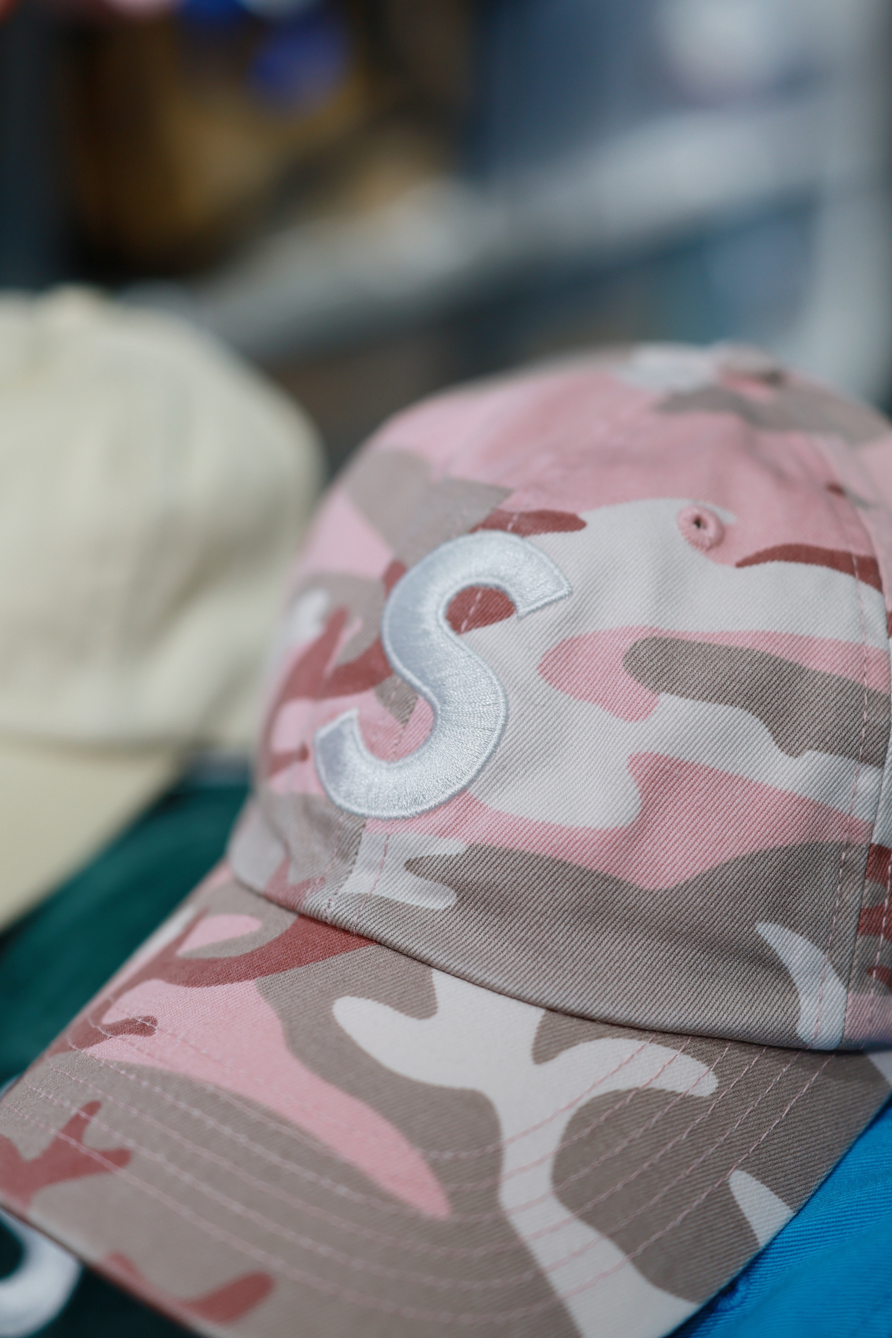 Supreme S Logo 6-Panel Cap Sロゴ刺繍キャップ白 Supreme】Supreme S Logo 6-Panel Cap 全7色 (Supreme/キャップ