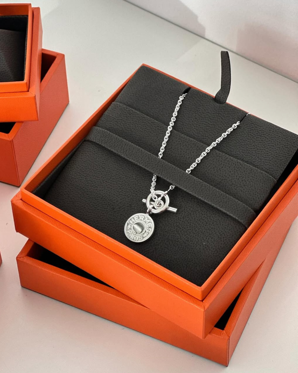 Hermes Amulettes H Ex-Libris pendant