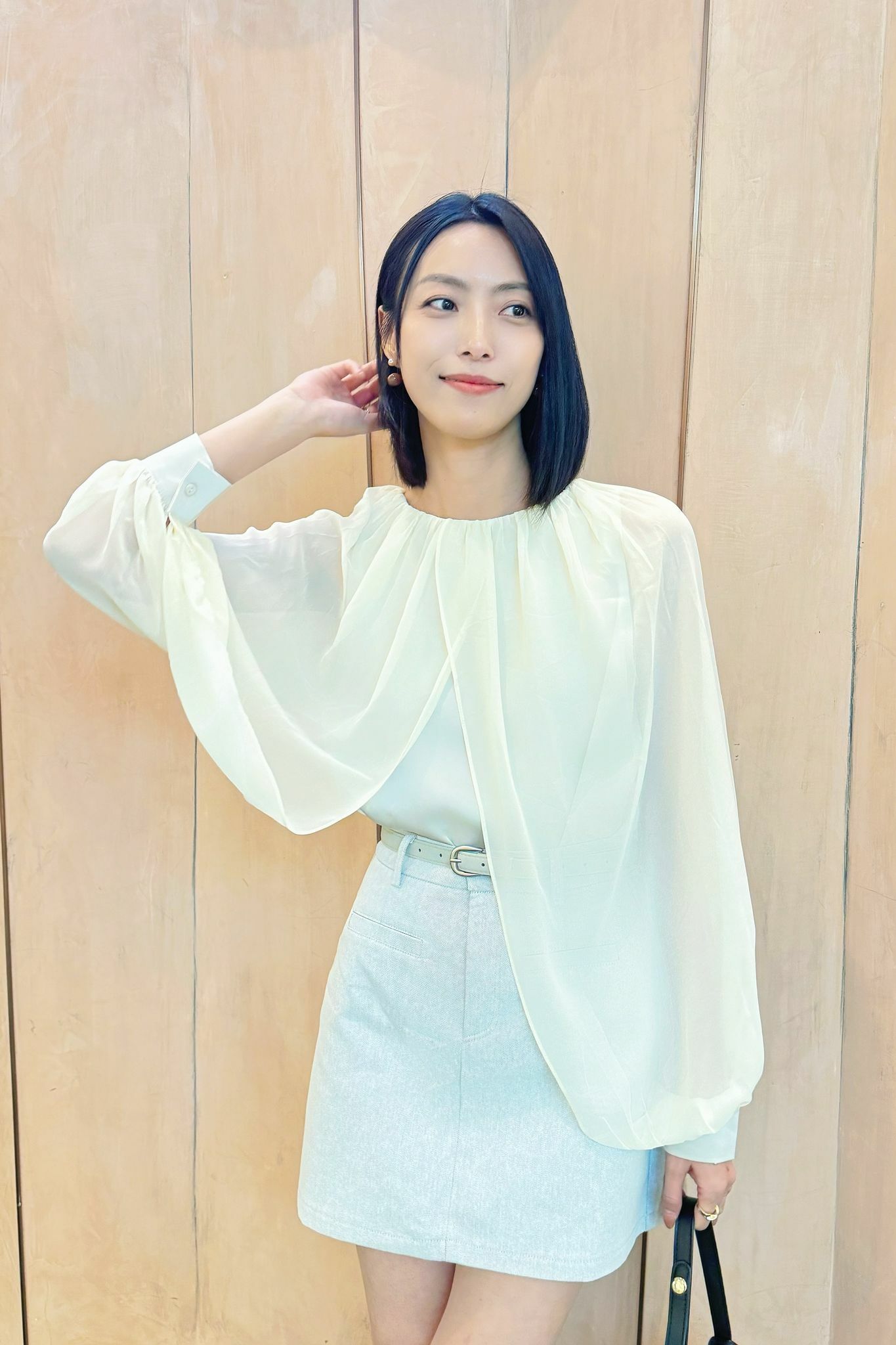 TOP#6950 🤍瀑布紗袖上衣