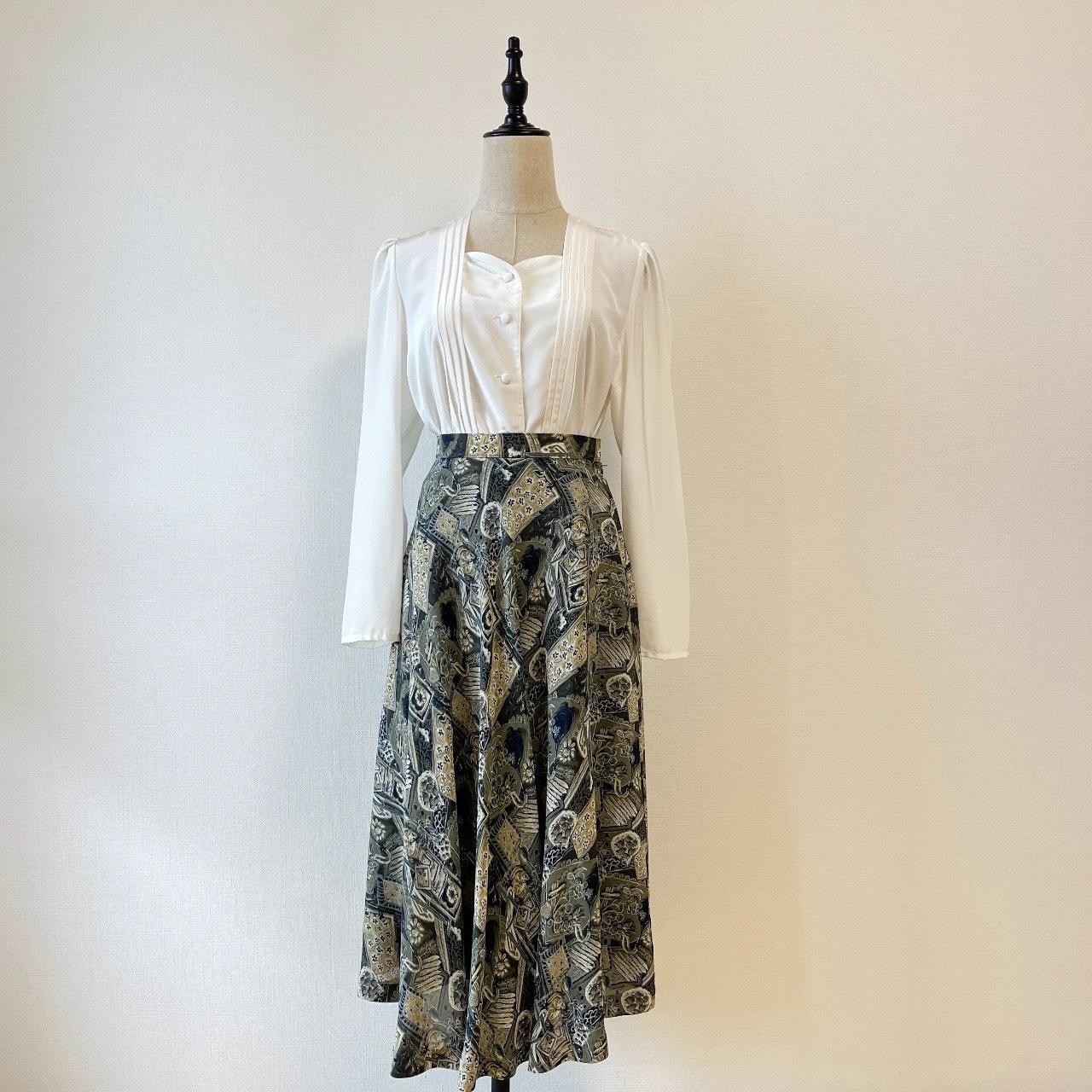 日本製墨綠色油畫風圖案古著半裙