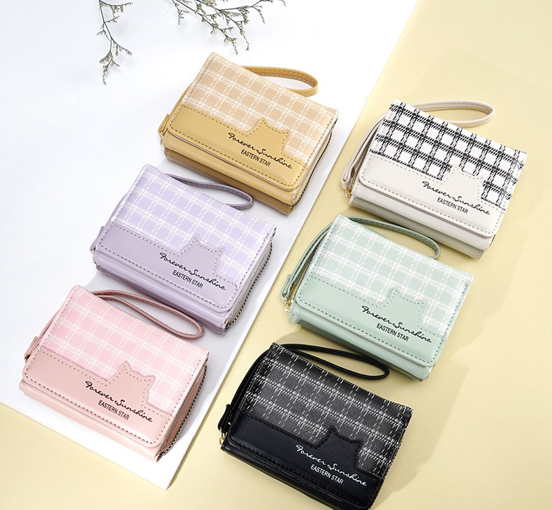 Vintage Fabric Zipper Wallet with Cat Design