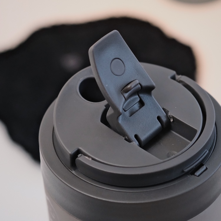 飄浮EMO WOKY Ti  渾圓杯 770ml