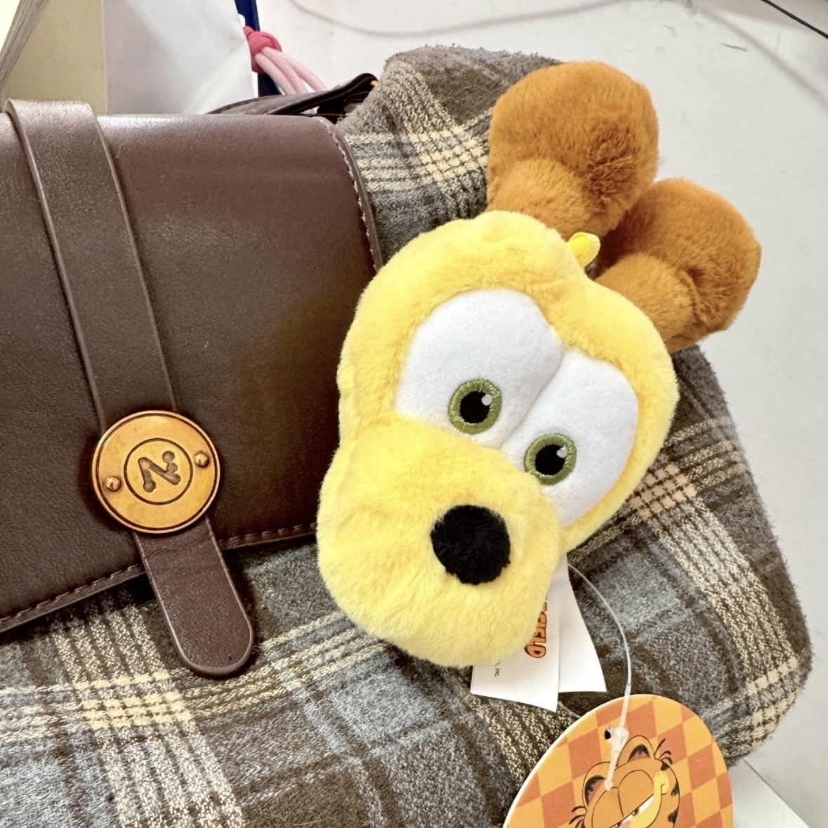 加菲貓家族系列 小狗歐迪 加菲貓 毛茸茸10CM吊飾 /預購