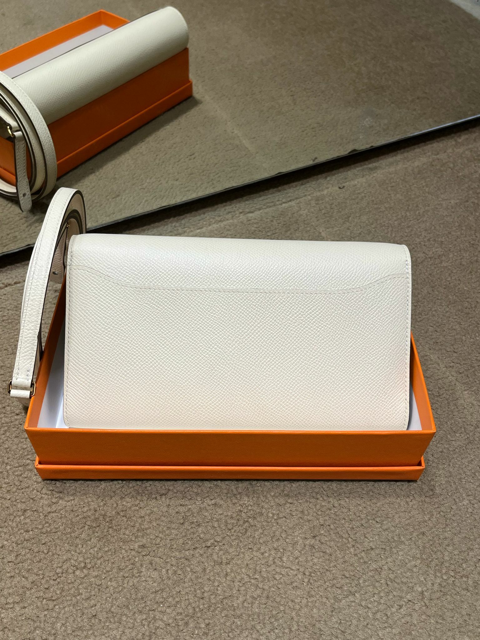 Constance to go i2 nata cc epsom U （二手 99%new）