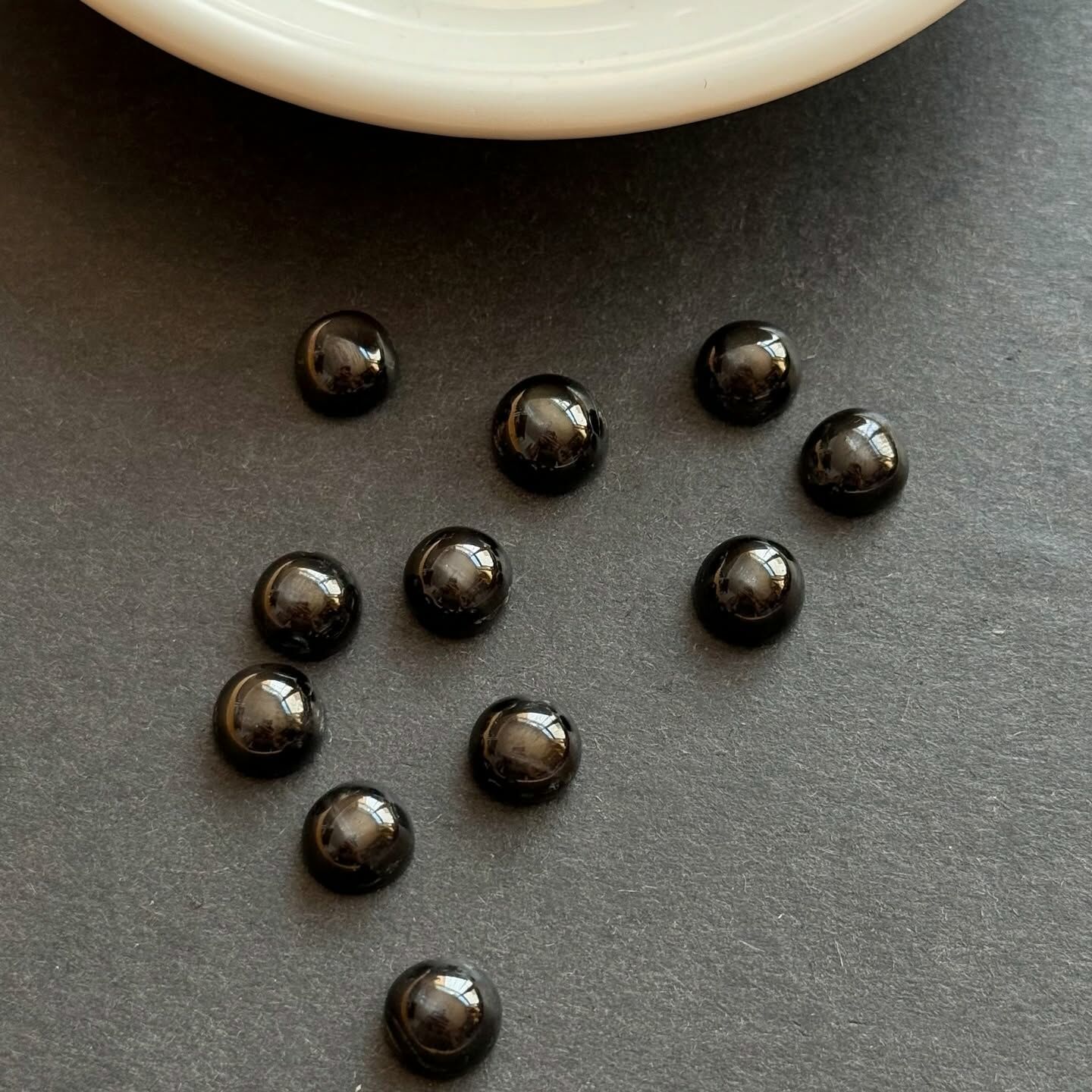 [原石] 印度透輝石 / 十字星石 水晶蛋面