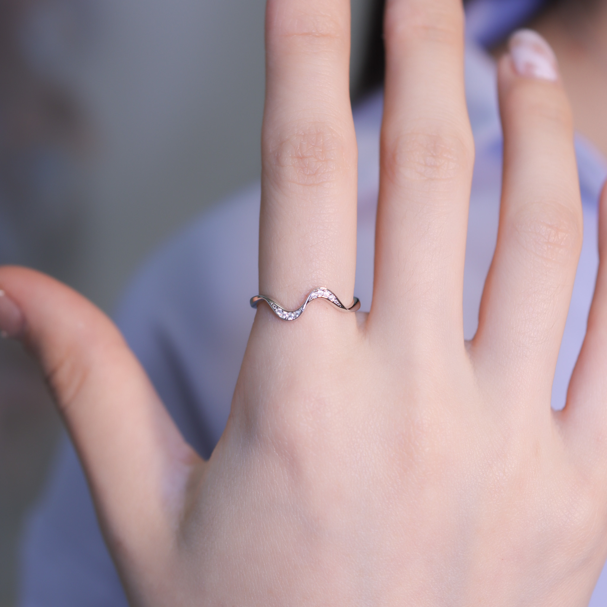 | 925純銀・ 白金 ・莫桑石 | 小旋律戒指 | RI0824 |