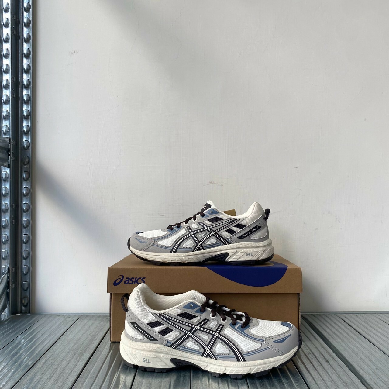 Asics Gel-Venture 6 復古灰黑色 男女款 休閒慢跑鞋  1011B550-100/1012B359-103