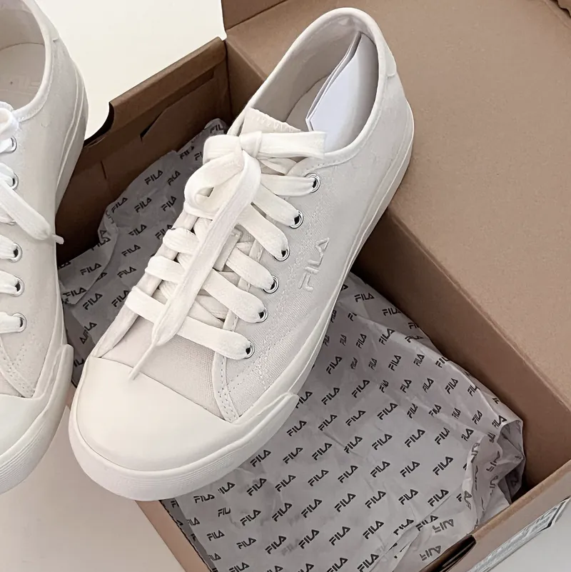 FILA CLASSIC KICKS 帆布鞋 (情侶裝推介!)