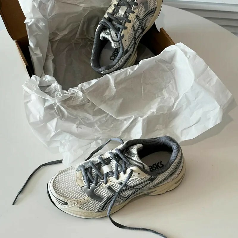 KTQ STORE ‧ ASICS GEL-1130 奶油灰銀 米白 灰色 銀色 復古 女鞋 1202A164-116