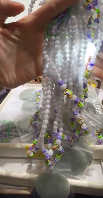 251001 - G40 頂級A貨翡翠紫羅蘭翡翠-龍牌雕刻吊咀頸鏈