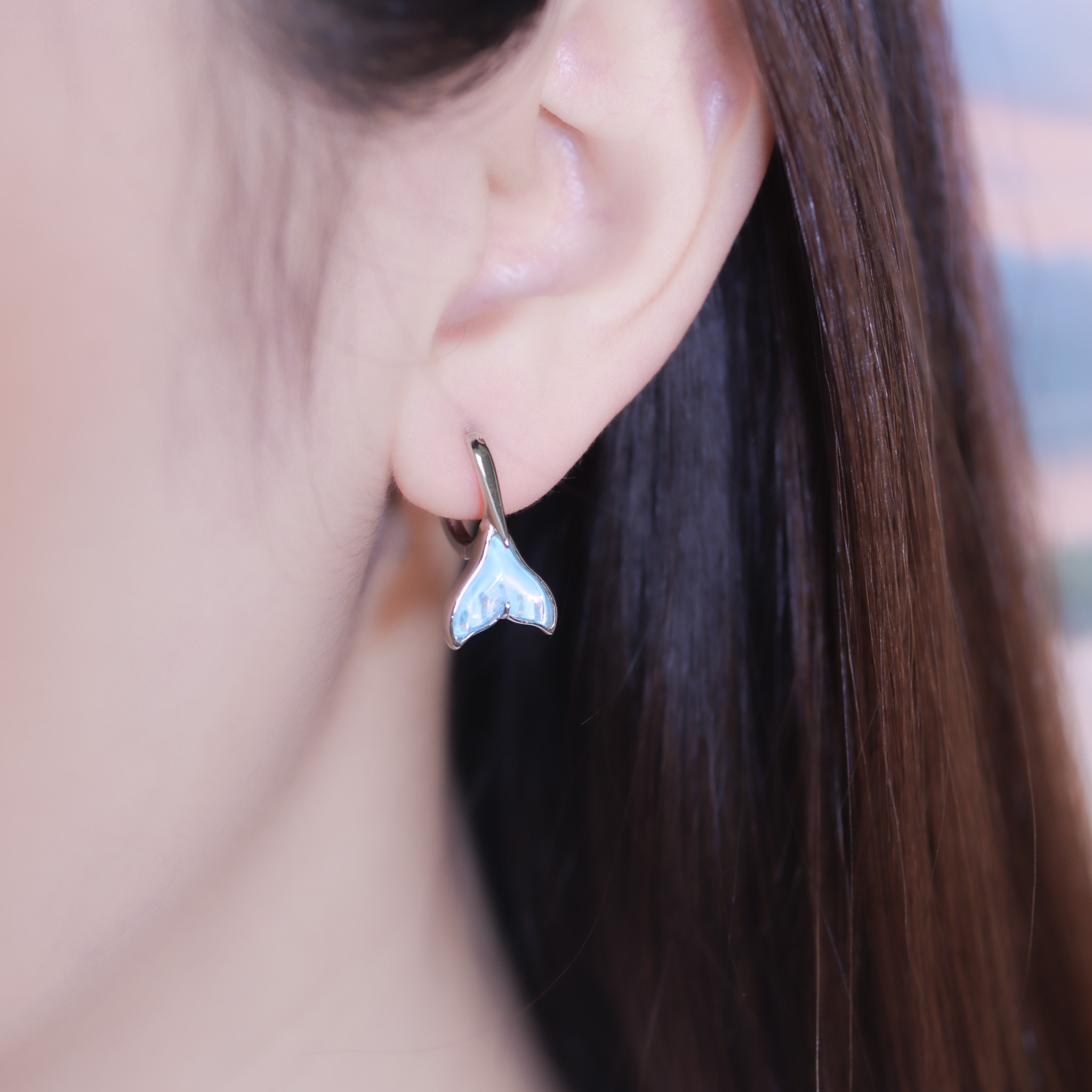 | 925純銀・厚鍍白金 | 漫藍勇氣耳環 | EA0943 |