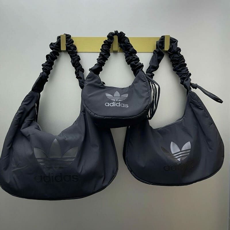 (預訂) Adidas 雲朵包 【三個Size】