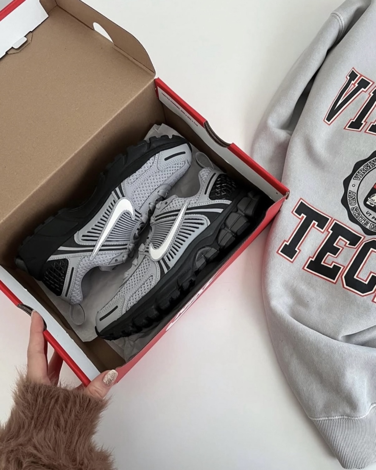 Nike Zoom Vomero 5 水泥灰 灰黑色 復古 慢跑鞋 老爹鞋 大童款 HV6421-001/預購