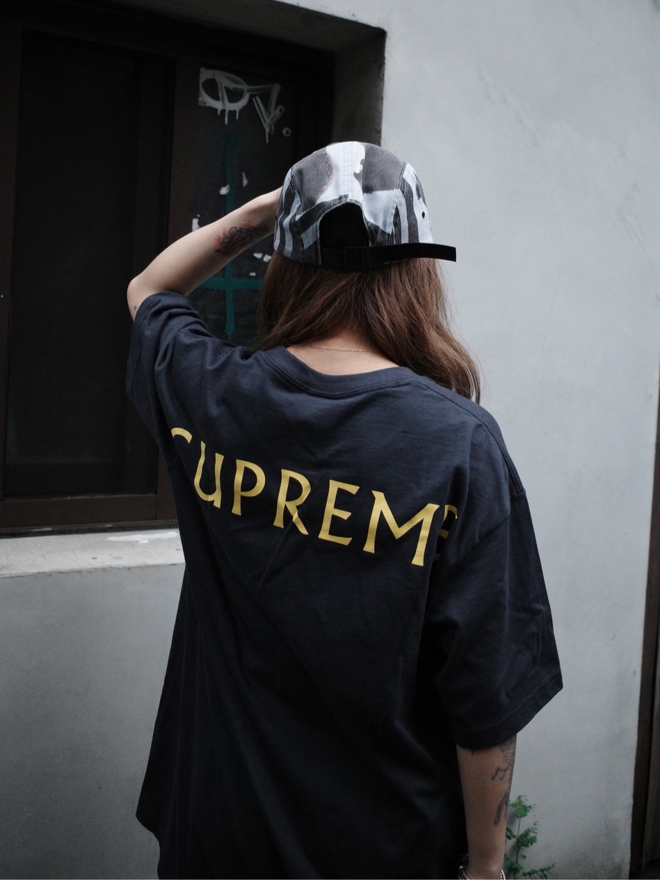 <快速出貨>Supreme 山羊魚缸短袖 深藍