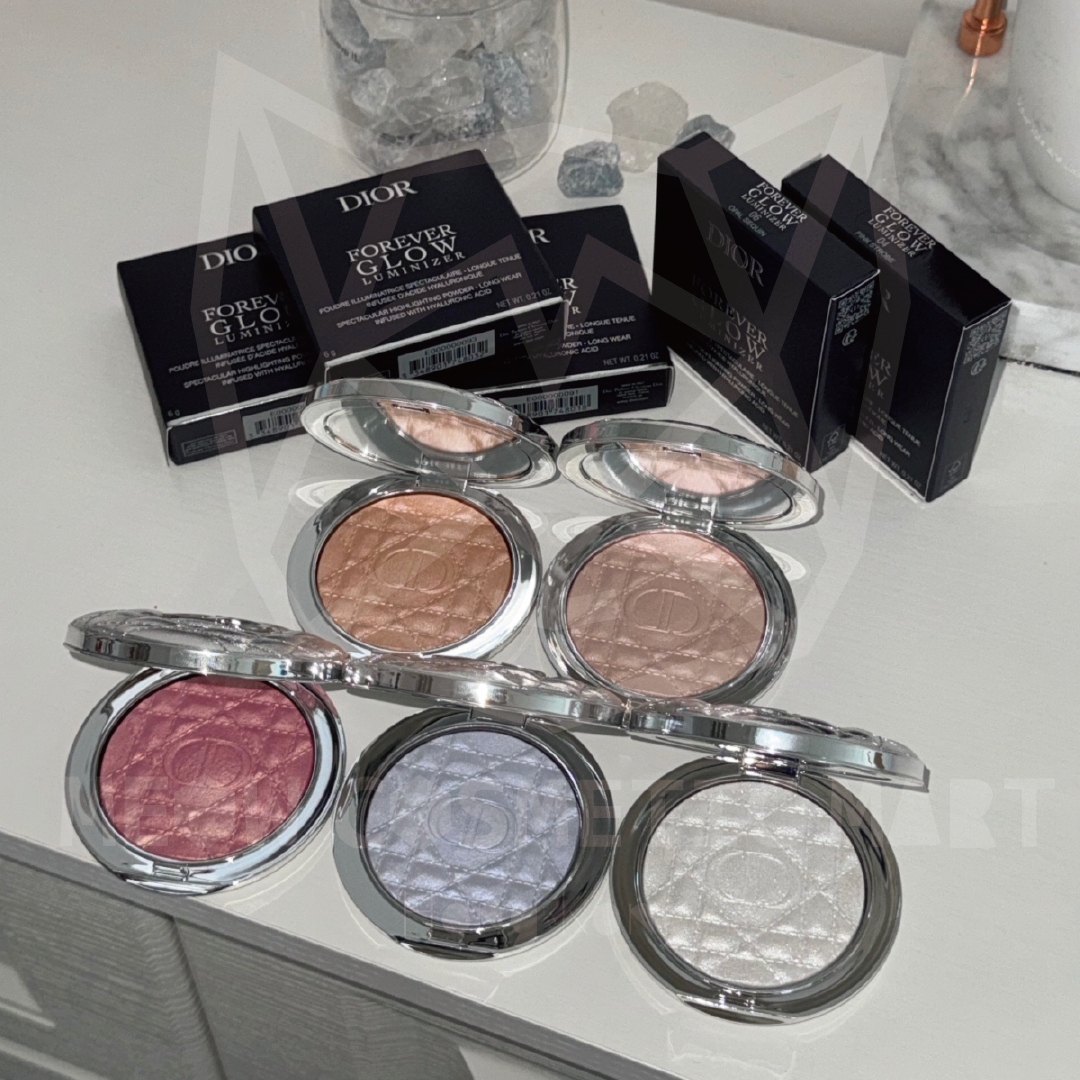 Dior - Forever Glow Luminizer  (#02 Gold Halo  / #03 Pink Halo / #04 Pink Strobe / #05 Blue Strobe / #06 Opal Sequin)