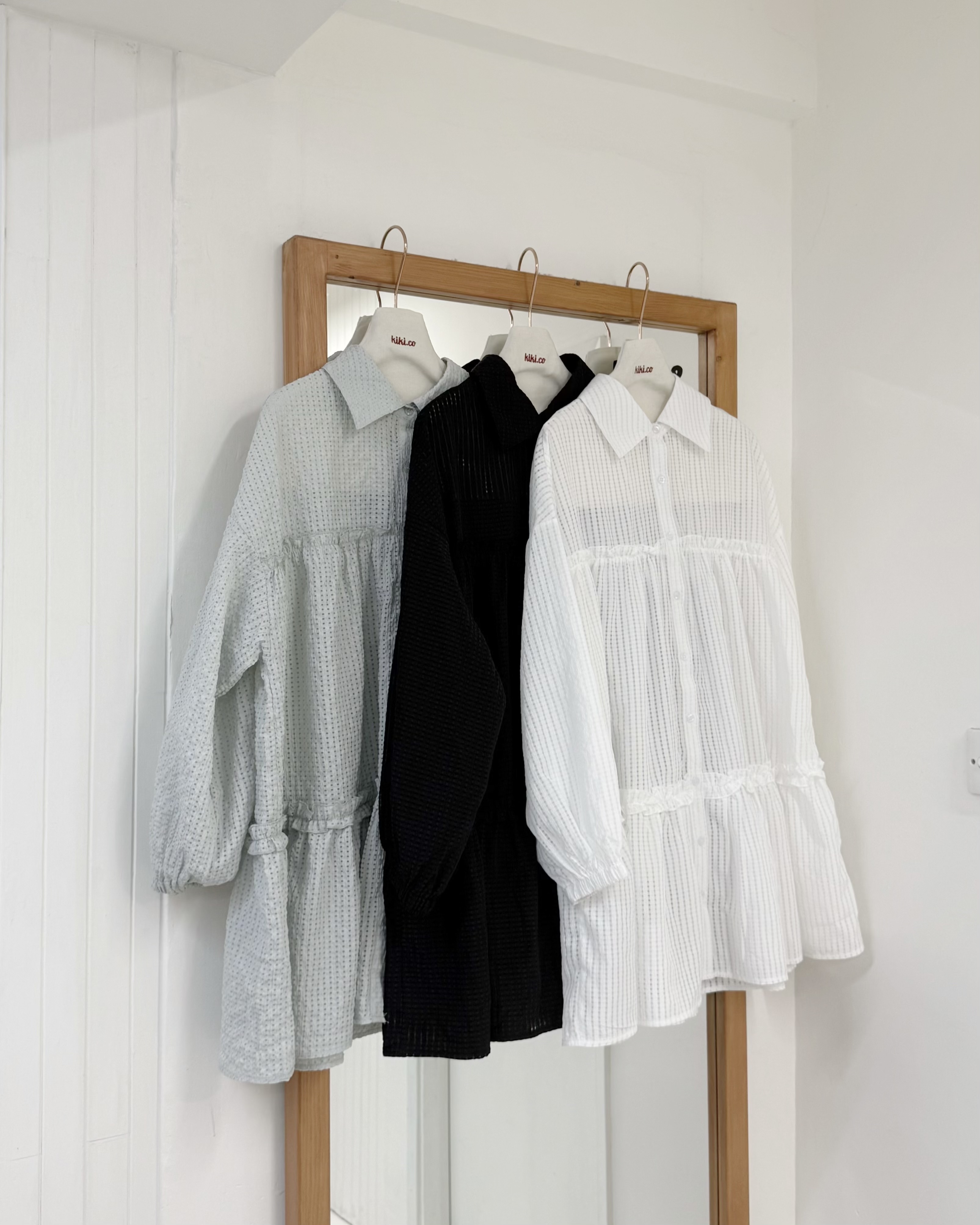 尖領暗格紋全開胸上衣