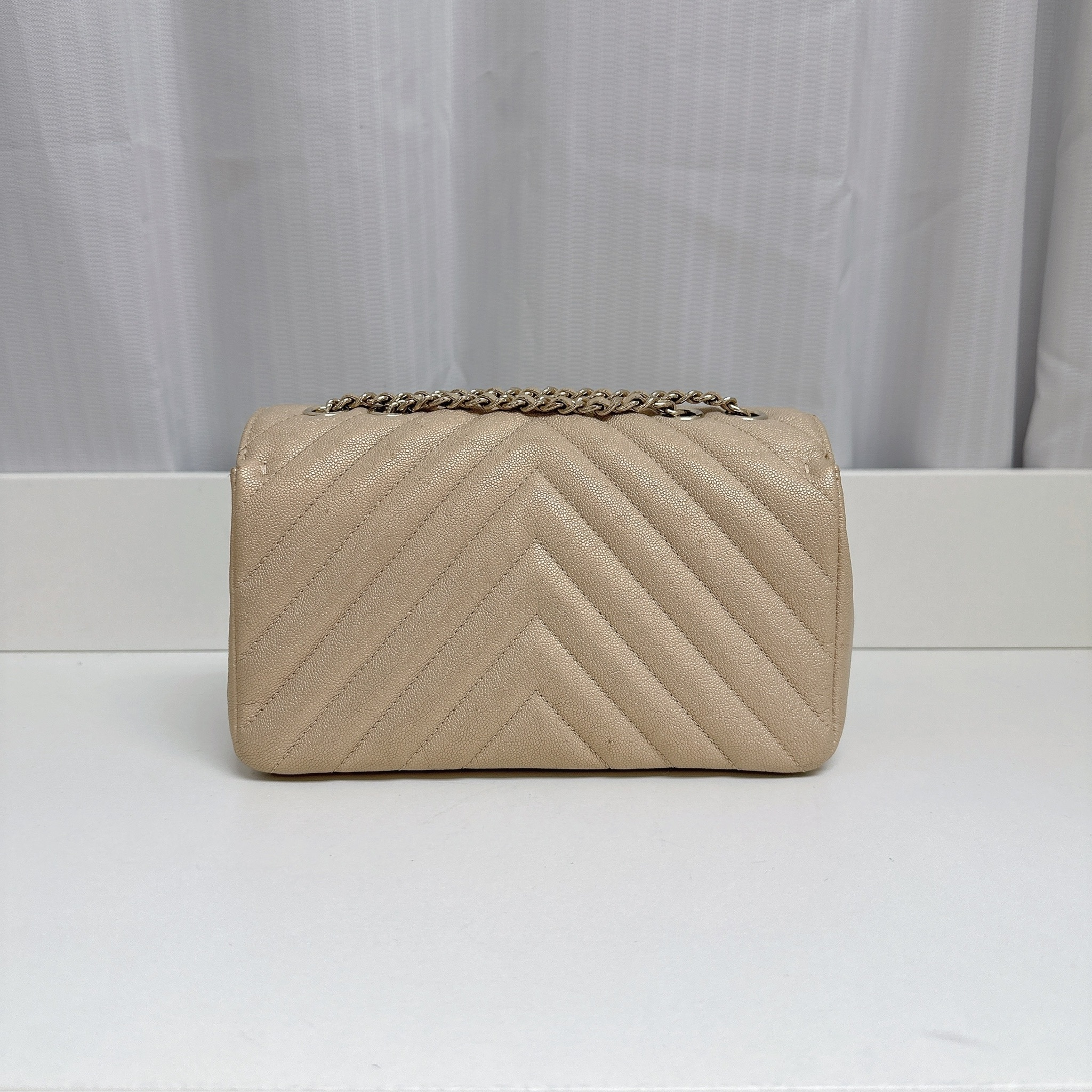 Chanel flap bag - beige