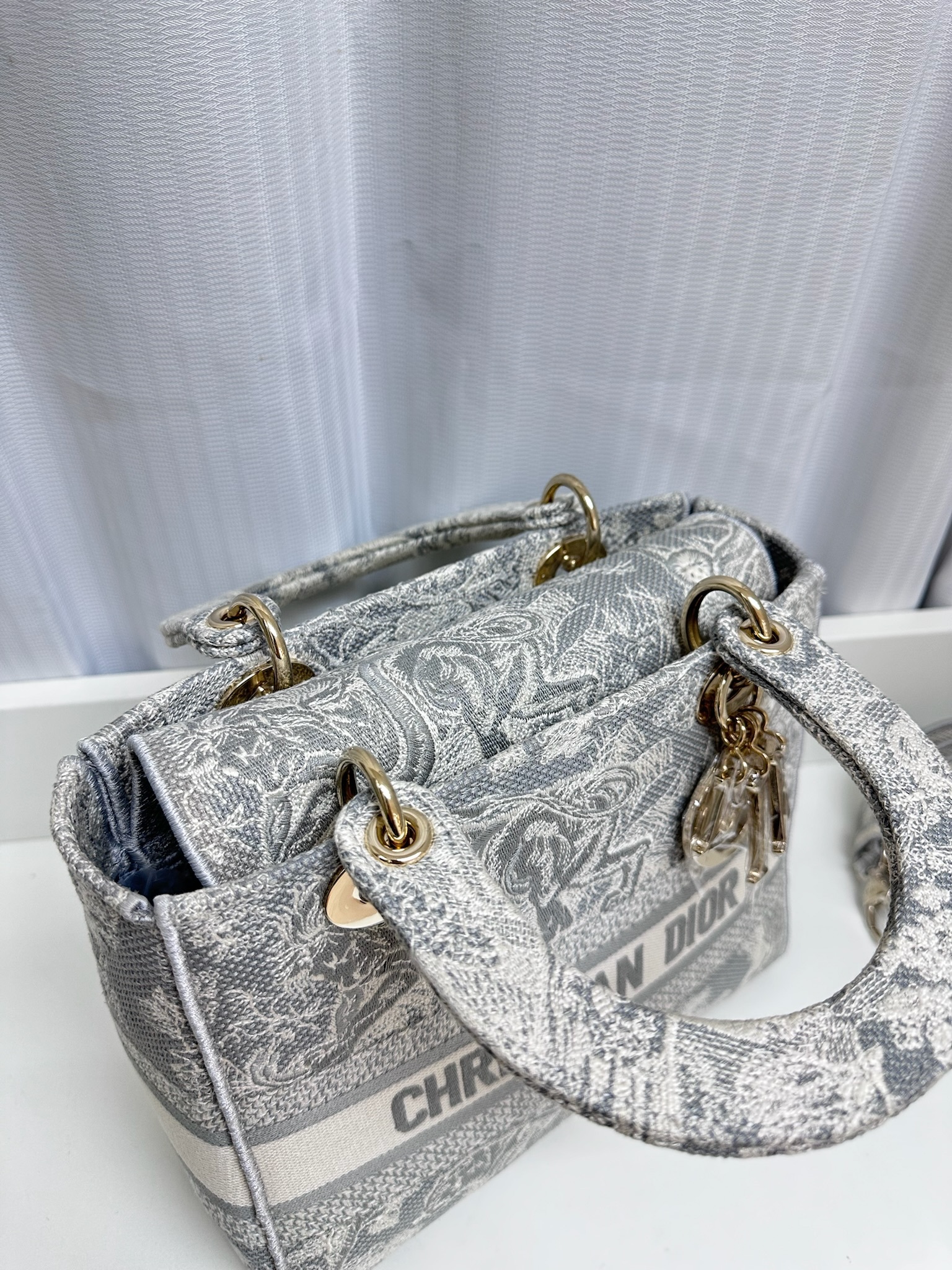 Dior Lady Dior medium size - Grey / Ghw