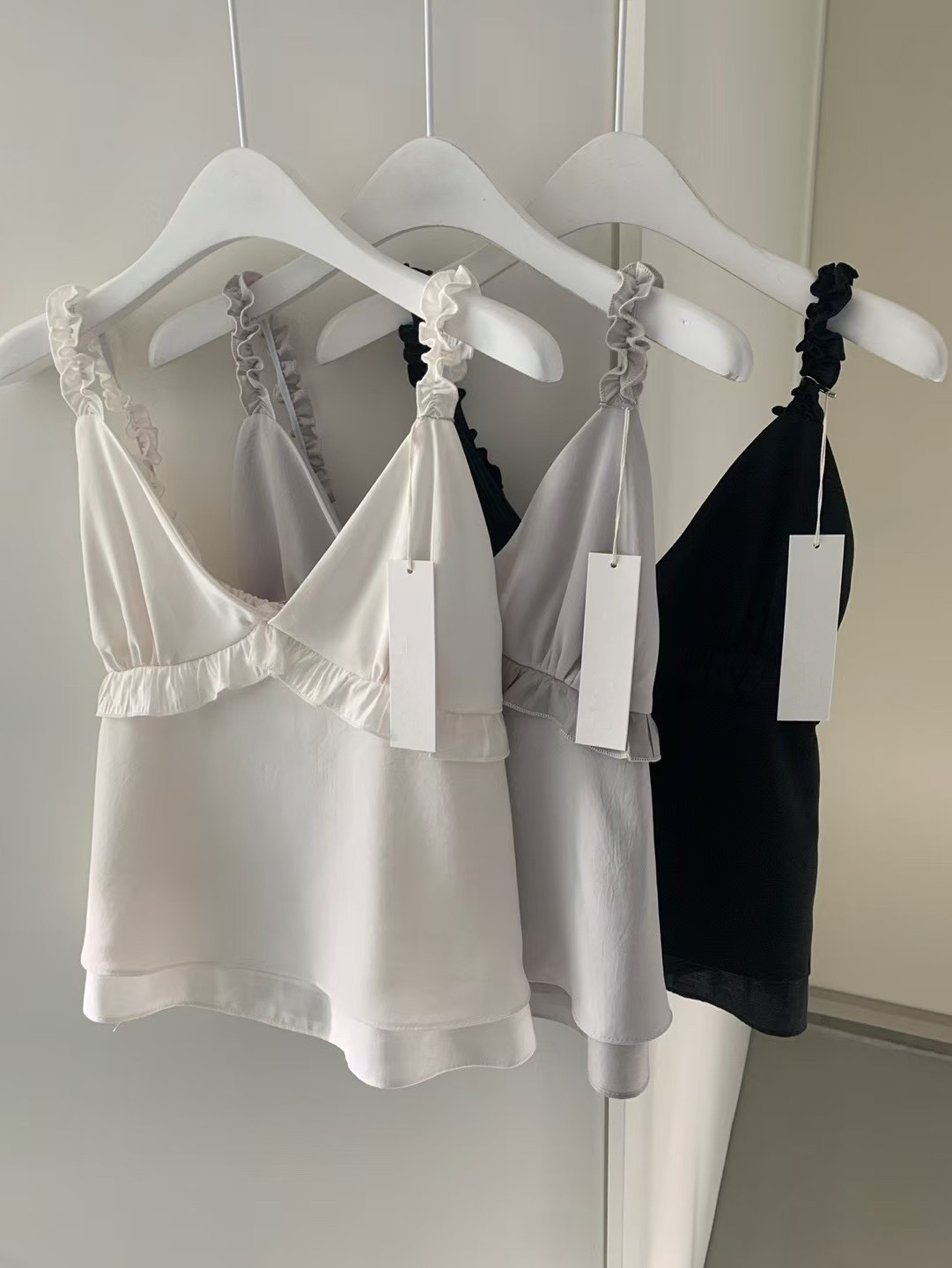 F04 荷葉QQ背心(白/灰/黑)