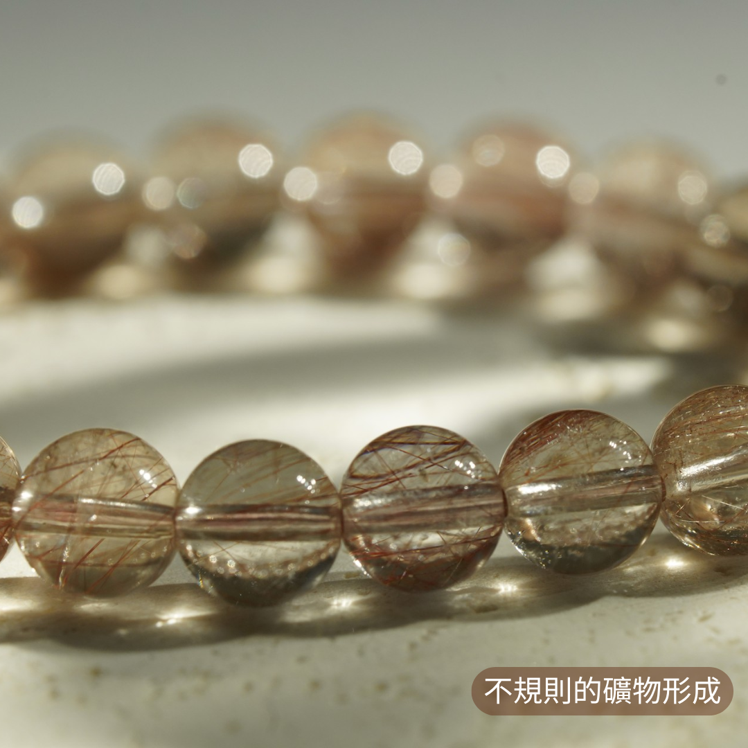 如何分辦水晶真假, 真的水晶會有不規則的礦物形成