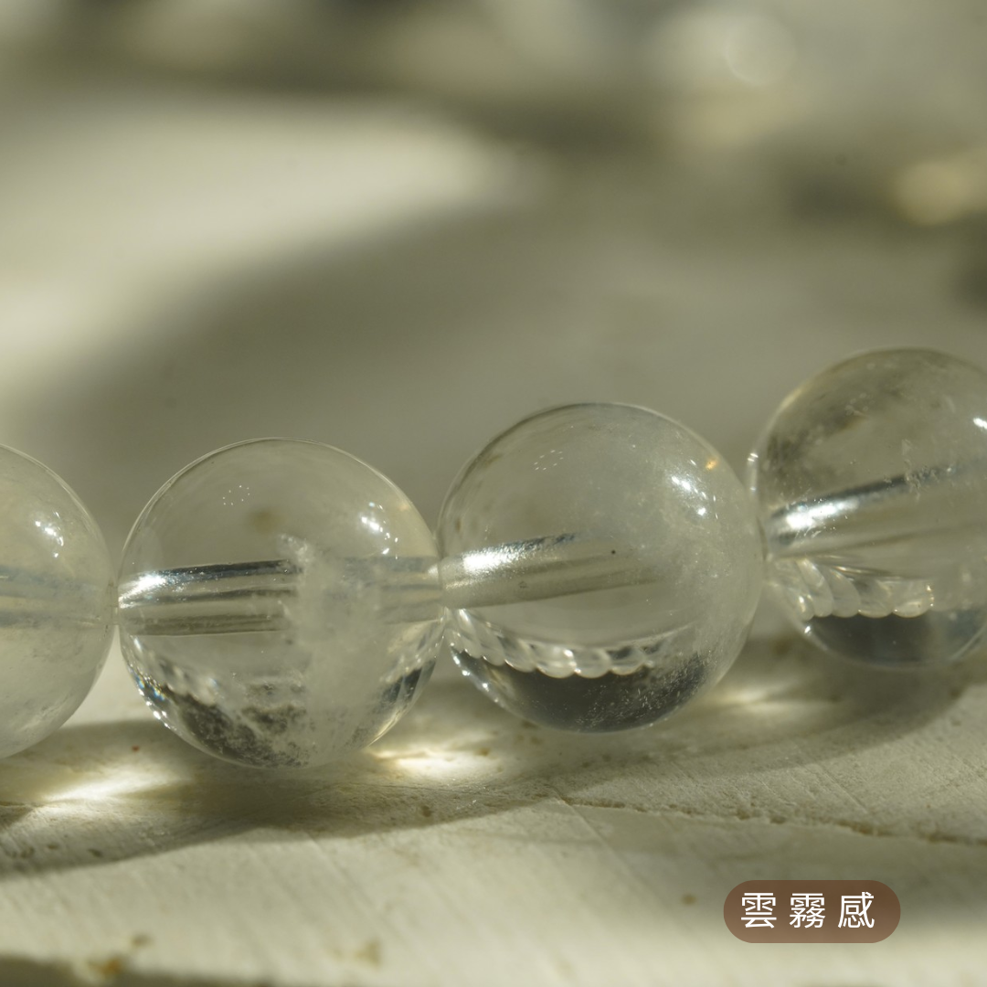 如何分辨水晶真假,真的水晶會有雲霧感