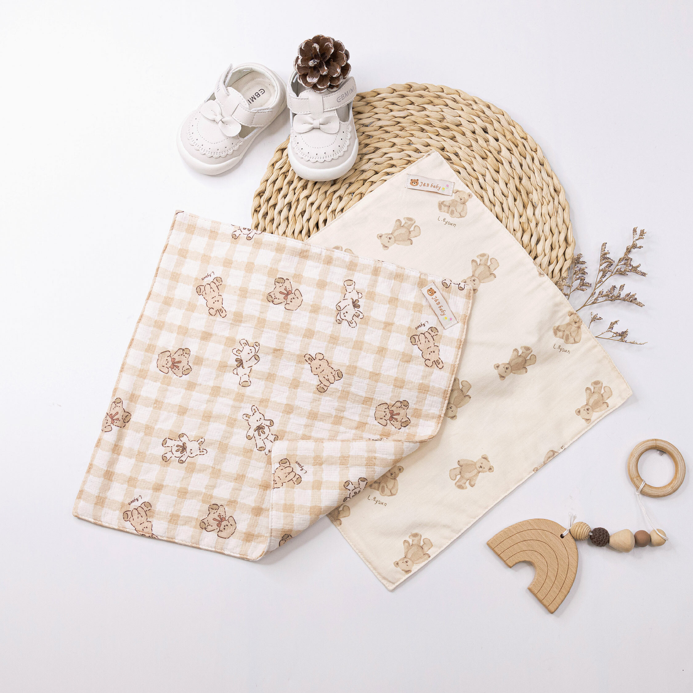 【JB0427】MIT熊兔格紋奶茶雙面純棉手帕(兩入一組)