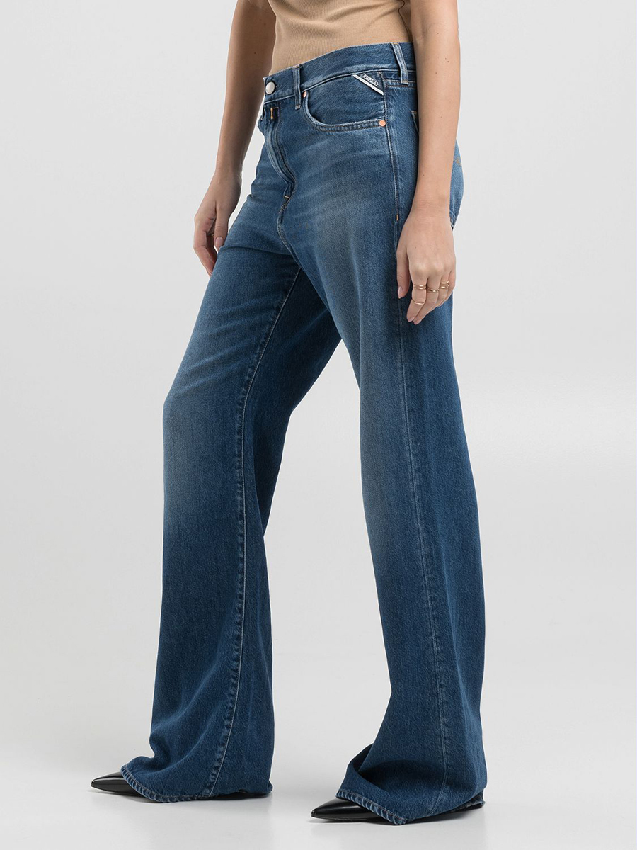 BECKA 經典藍微喇叭丹寧牛仔褲