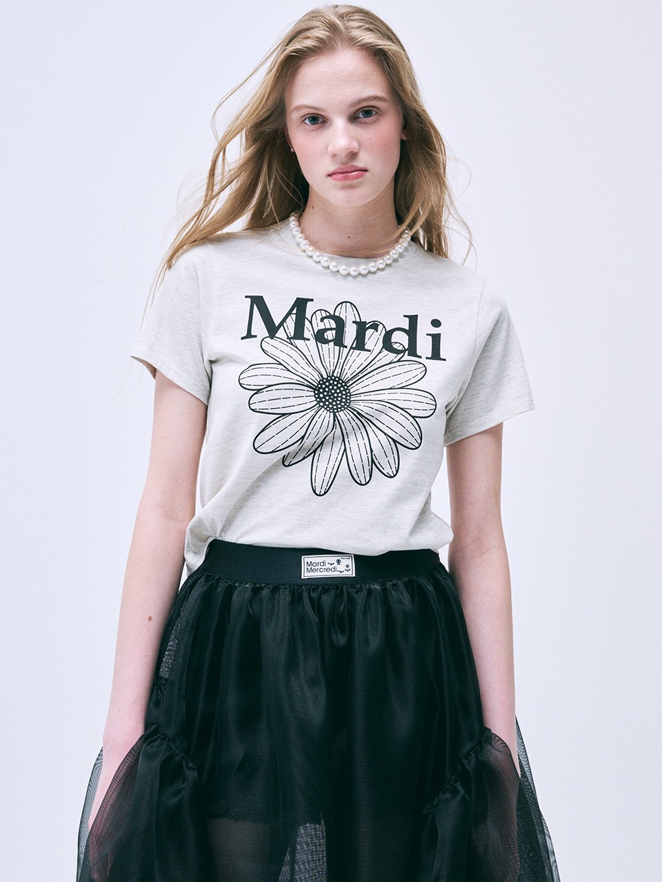 短款 🇰🇷 韓國 MARDI MERCREDI SLIM TSHIRT FLOWERMARDI 金高銀同款 花花 短T 短袖 修身 / 現貨