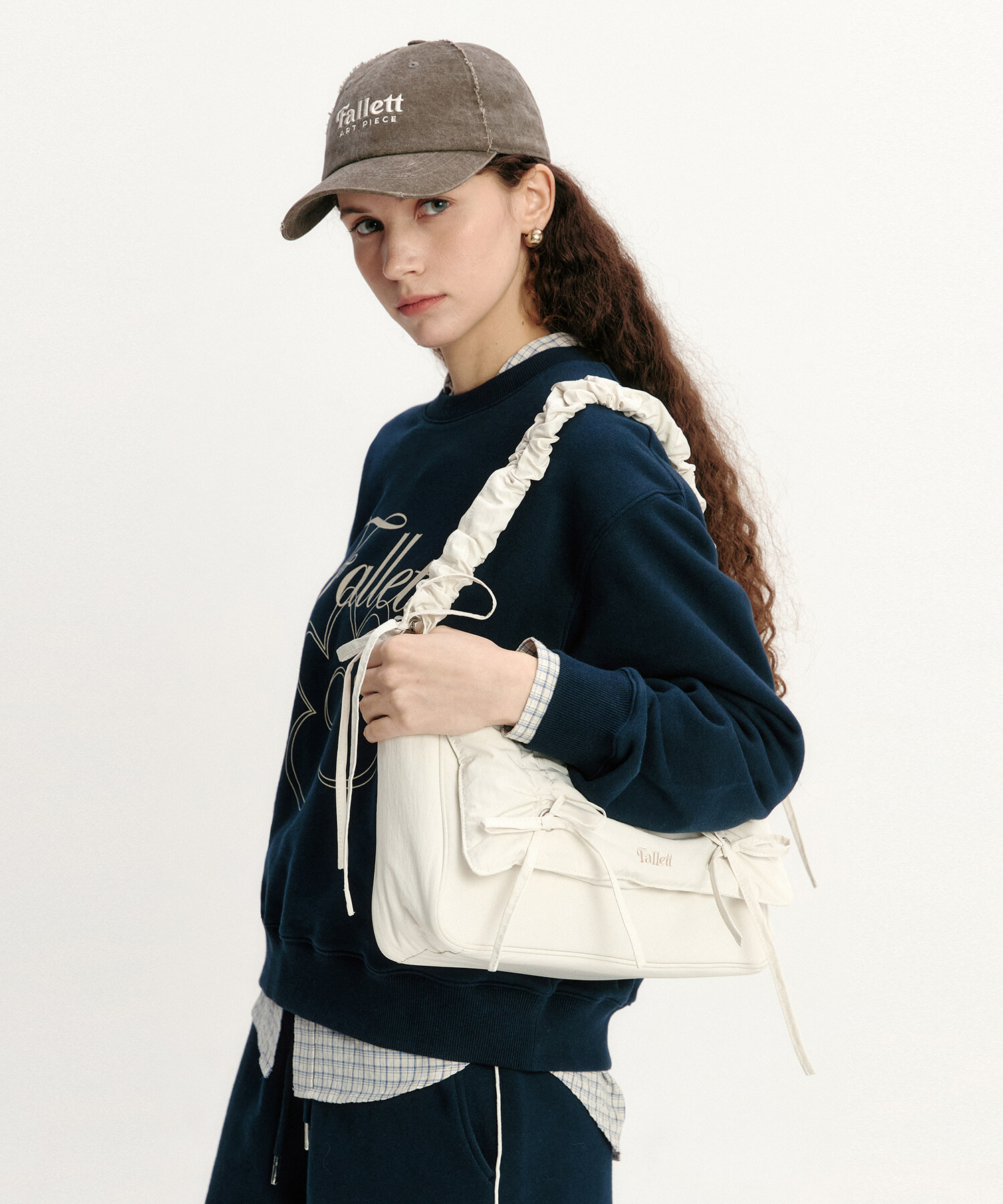 【韓国人気】FALLET DOUBLE RIBBON SHIRRING BAG 2カラー imgrc0101874653.jpg