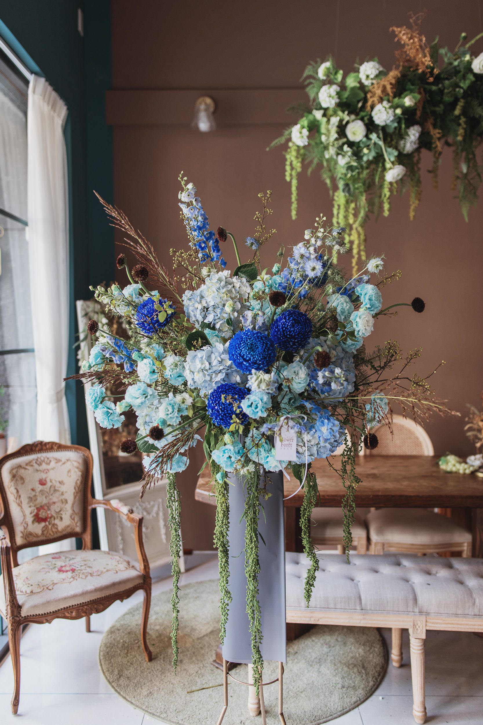 青雲直上 | 高架花籃